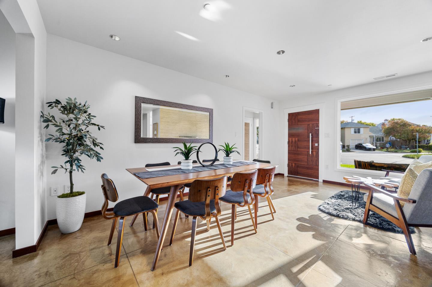 Detail Gallery Image 8 of 52 For 1111 Hawthorne Dr, San Mateo,  CA 94402 - 3 Beds | 2 Baths