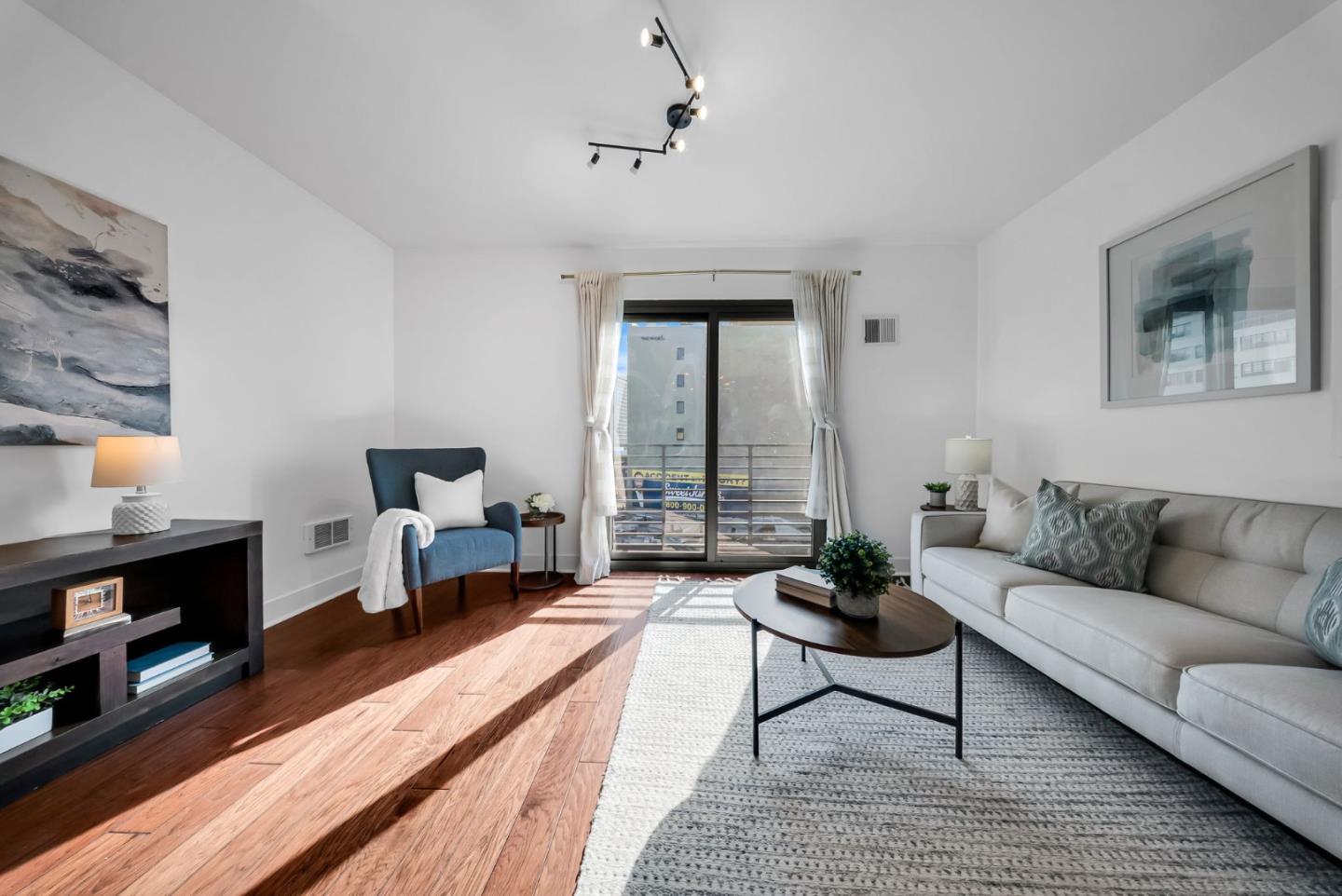 Detail Gallery Image 24 of 66 For 438 W Grand Ave #615,  Oakland,  CA 94612 - 2 Beds | 2 Baths