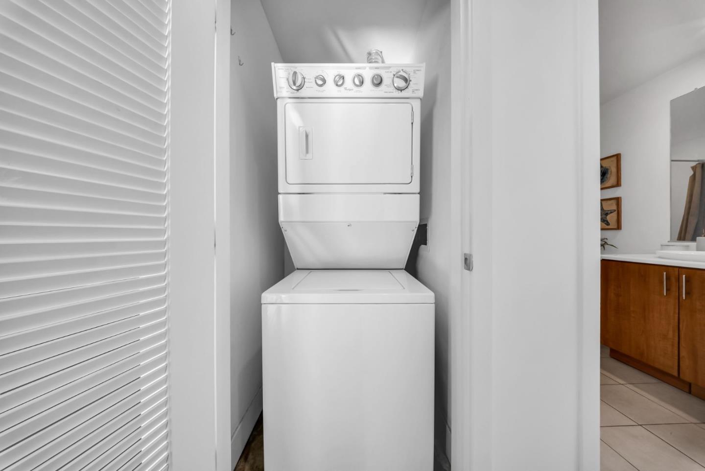 Detail Gallery Image 26 of 66 For 438 W Grand Ave #615,  Oakland,  CA 94612 - 2 Beds | 2 Baths