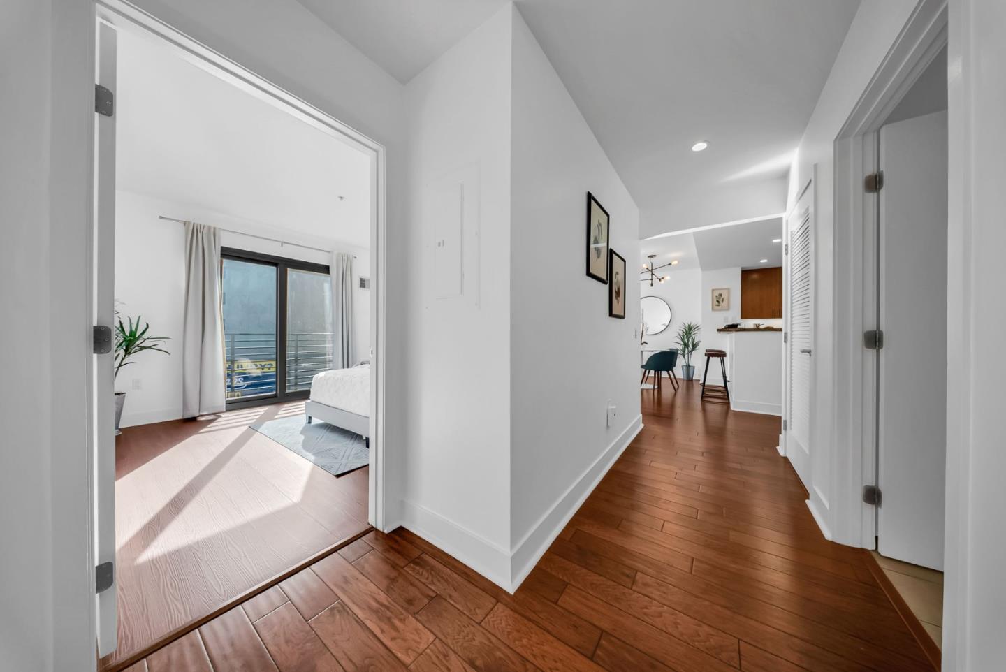 Detail Gallery Image 30 of 66 For 438 W Grand Ave #615,  Oakland,  CA 94612 - 2 Beds | 2 Baths