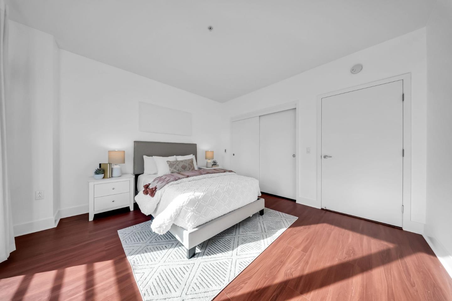 Detail Gallery Image 33 of 66 For 438 W Grand Ave #615,  Oakland,  CA 94612 - 2 Beds | 2 Baths