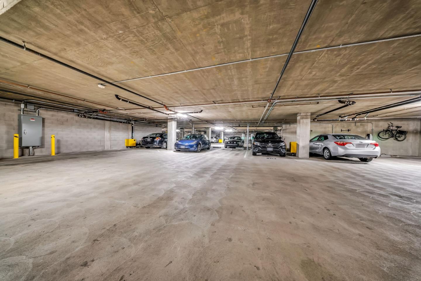 Detail Gallery Image 53 of 66 For 438 W Grand Ave #615,  Oakland,  CA 94612 - 2 Beds | 2 Baths