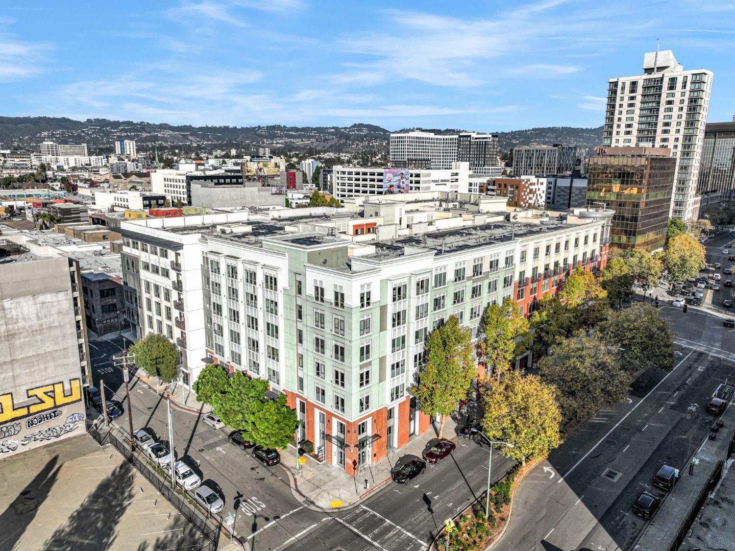 Detail Gallery Image 56 of 66 For 438 W Grand Ave #615,  Oakland,  CA 94612 - 2 Beds | 2 Baths