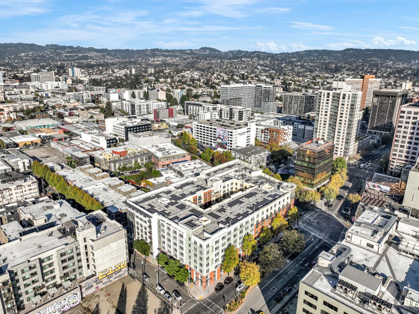 Detail Gallery Image 57 of 66 For 438 W Grand Ave #615,  Oakland,  CA 94612 - 2 Beds | 2 Baths