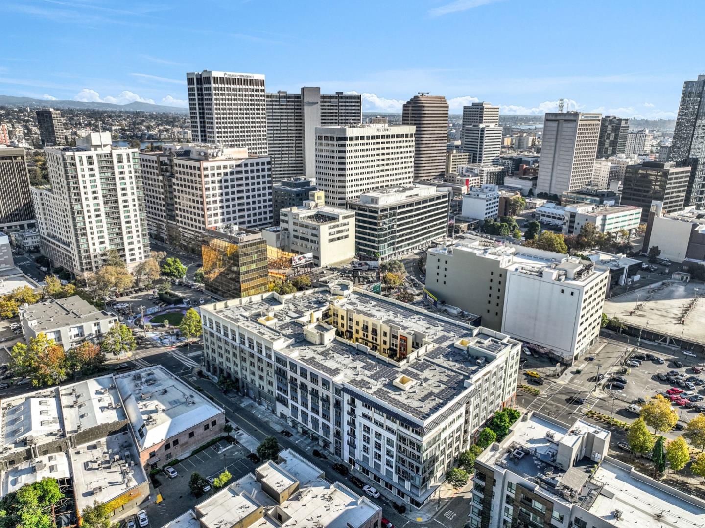 Detail Gallery Image 58 of 66 For 438 W Grand Ave #615,  Oakland,  CA 94612 - 2 Beds | 2 Baths