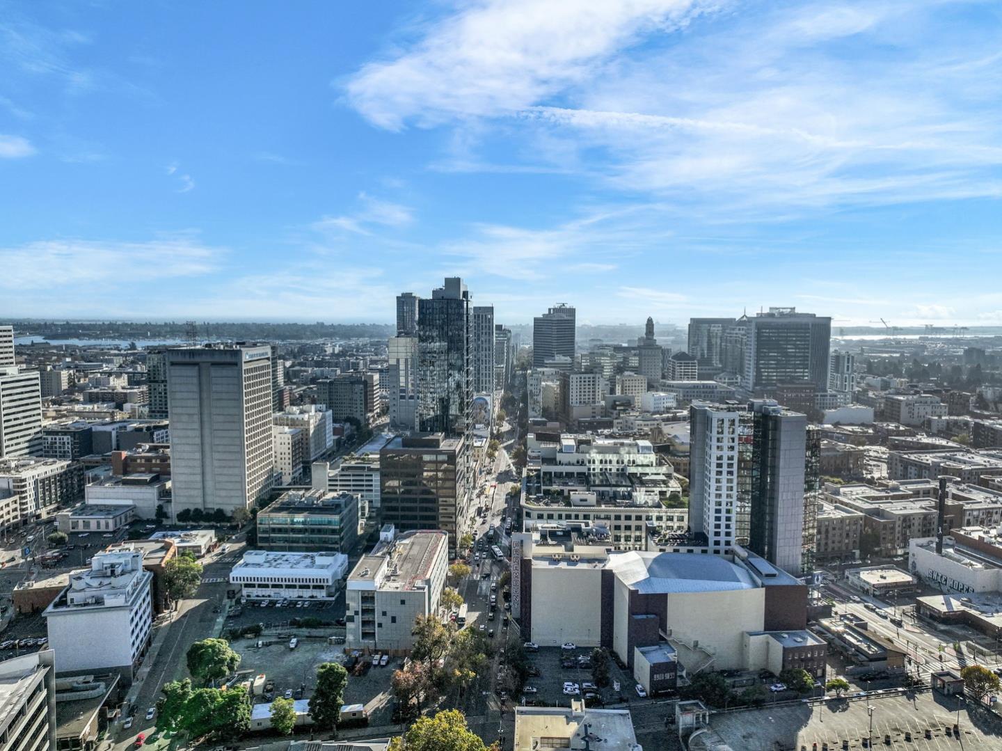Detail Gallery Image 61 of 66 For 438 W Grand Ave #615,  Oakland,  CA 94612 - 2 Beds | 2 Baths