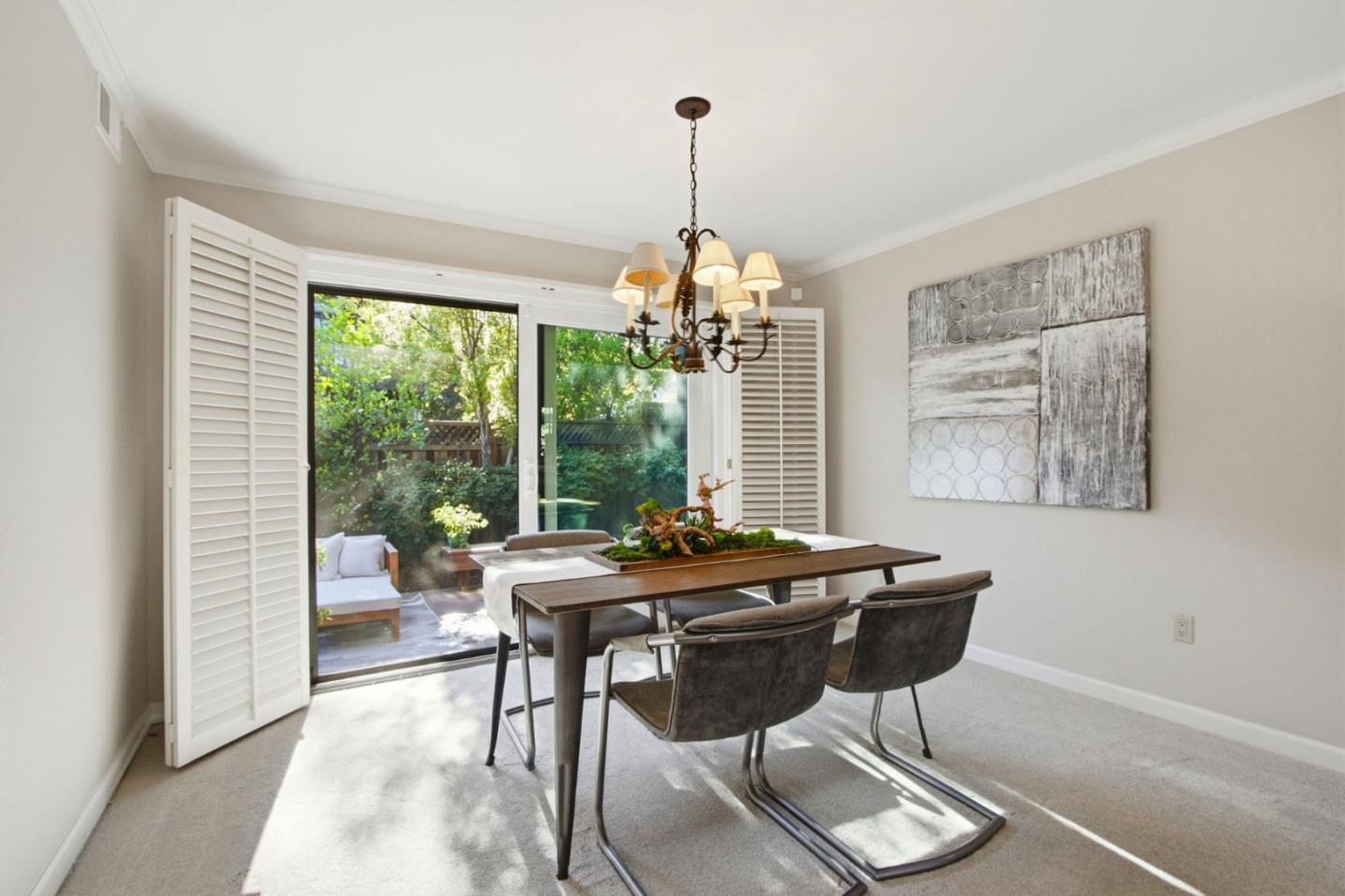 Detail Gallery Image 11 of 48 For 706 Winchester Blvd, Los Gatos,  CA 95030 - 3 Beds | 2/1 Baths