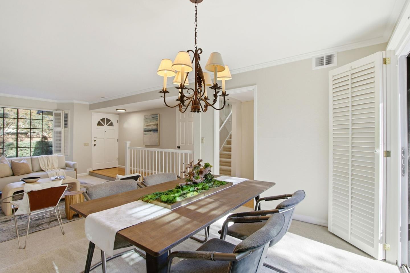 Detail Gallery Image 13 of 48 For 706 Winchester Blvd, Los Gatos,  CA 95030 - 3 Beds | 2/1 Baths