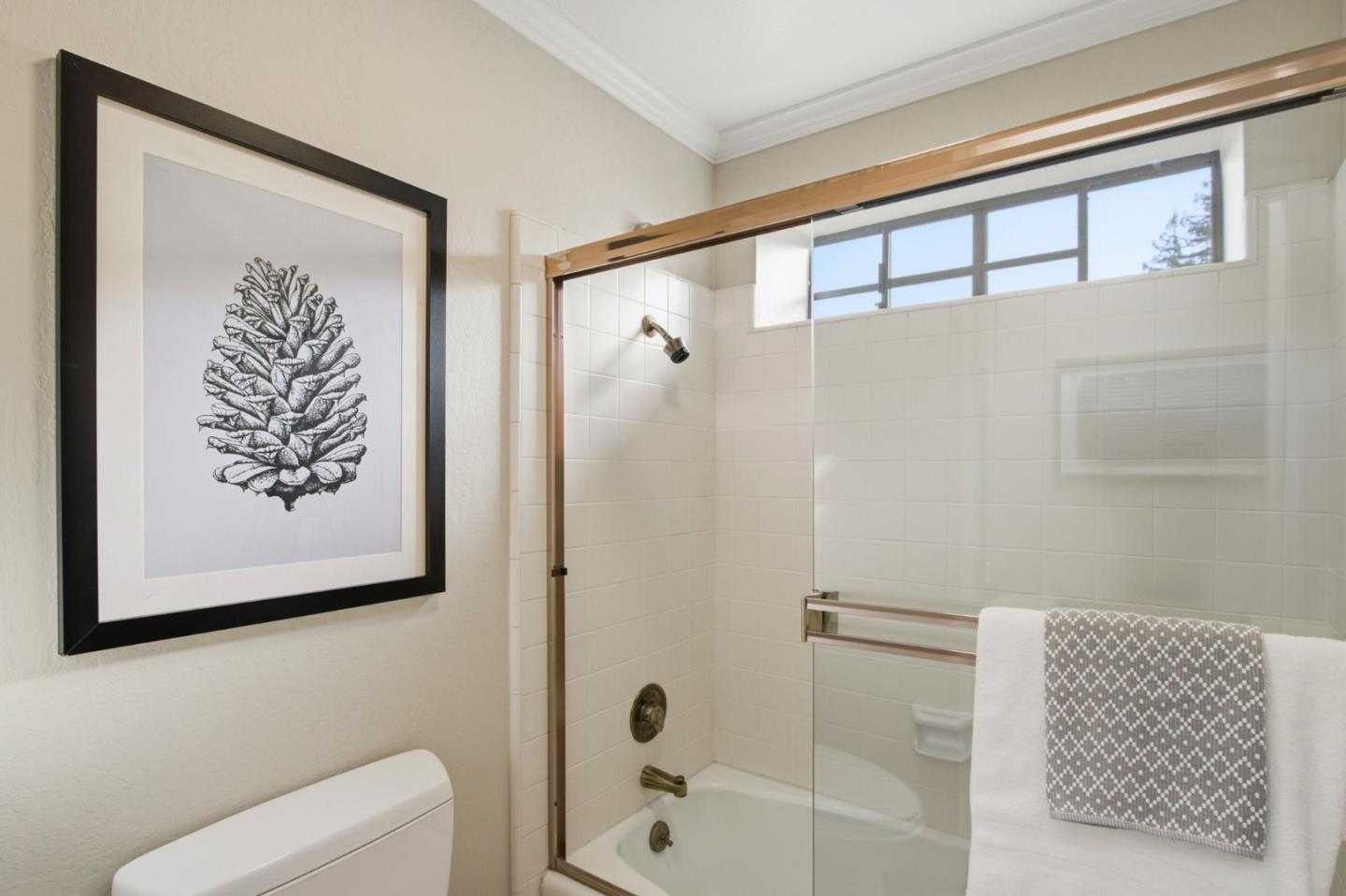 Detail Gallery Image 33 of 48 For 706 Winchester Blvd, Los Gatos,  CA 95030 - 3 Beds | 2/1 Baths