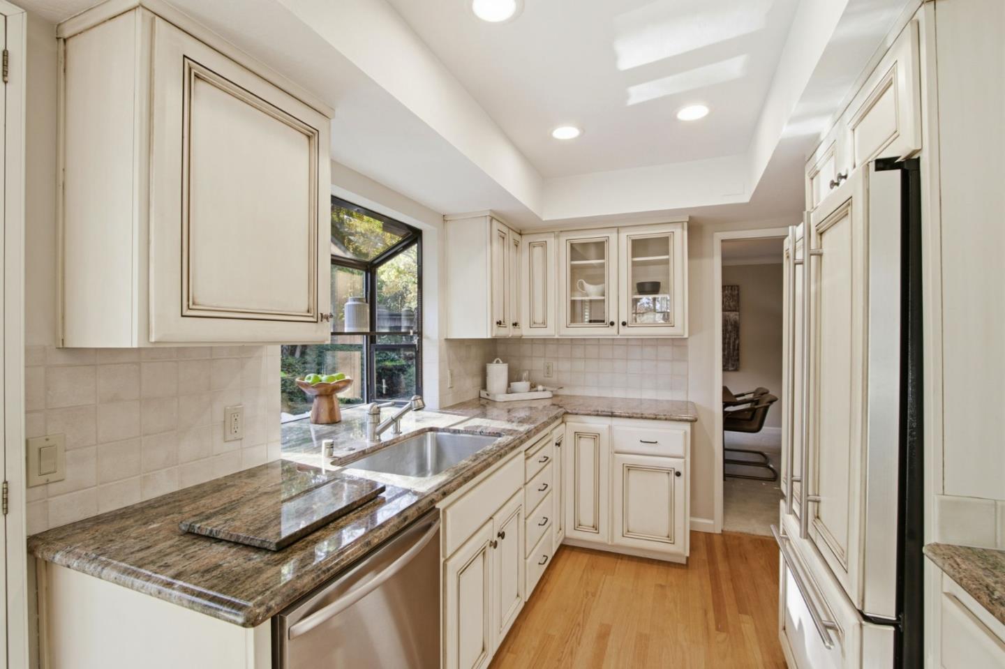 Detail Gallery Image 7 of 48 For 706 Winchester Blvd, Los Gatos,  CA 95030 - 3 Beds | 2/1 Baths