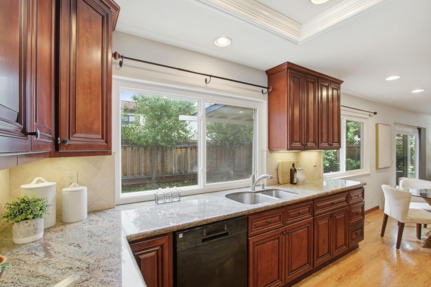 Detail Gallery Image 15 of 47 For 6571 Catamaran St, San Jose,  CA 95119 - 5 Beds | 3 Baths