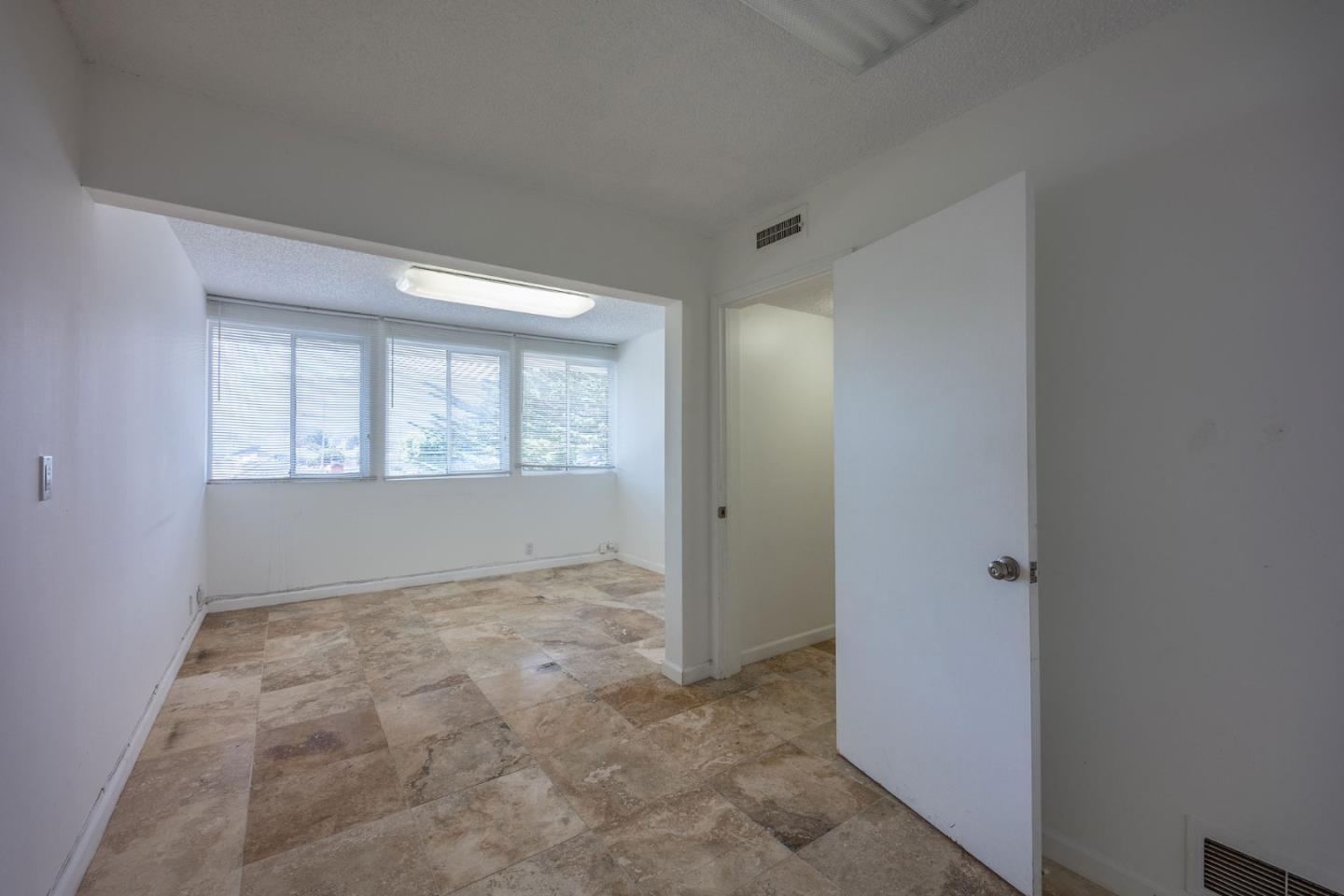 Detail Gallery Image 44 of 62 For 667-669 Crespi Dr, Pacifica,  CA 94044 - – Beds | – Baths