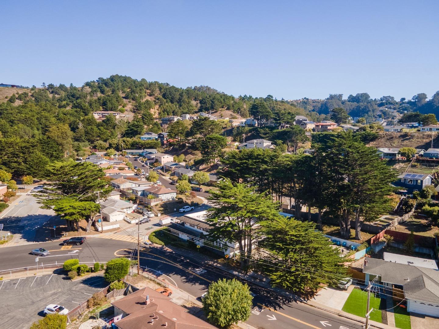 Detail Gallery Image 58 of 62 For 667-669 Crespi Dr, Pacifica,  CA 94044 - – Beds | – Baths