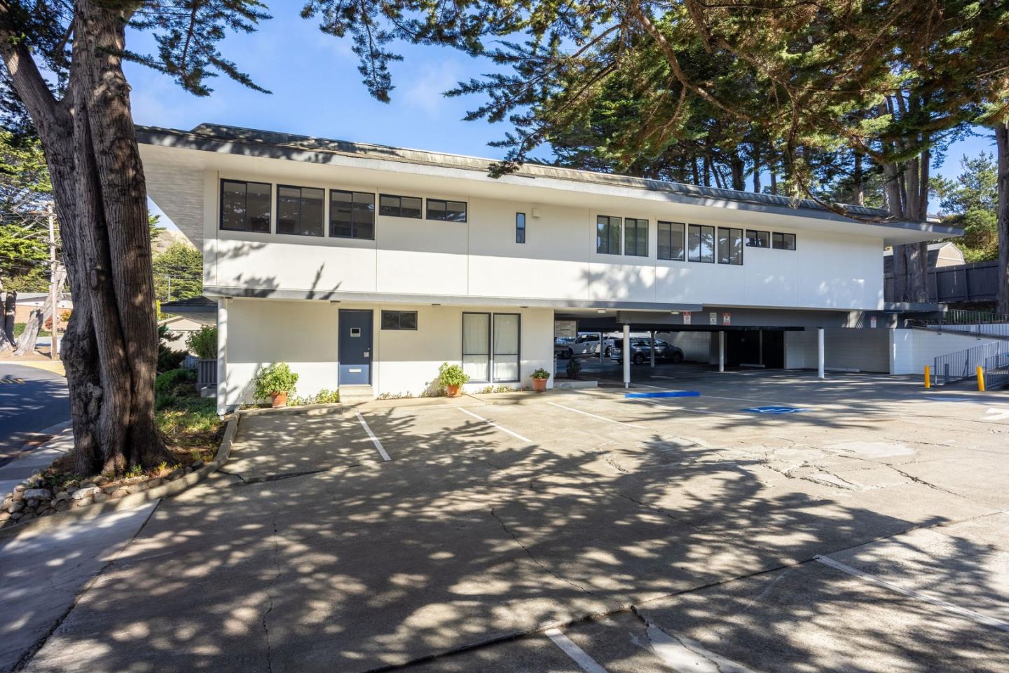 Detail Gallery Image 6 of 62 For 667-669 Crespi Dr, Pacifica,  CA 94044 - – Beds | – Baths