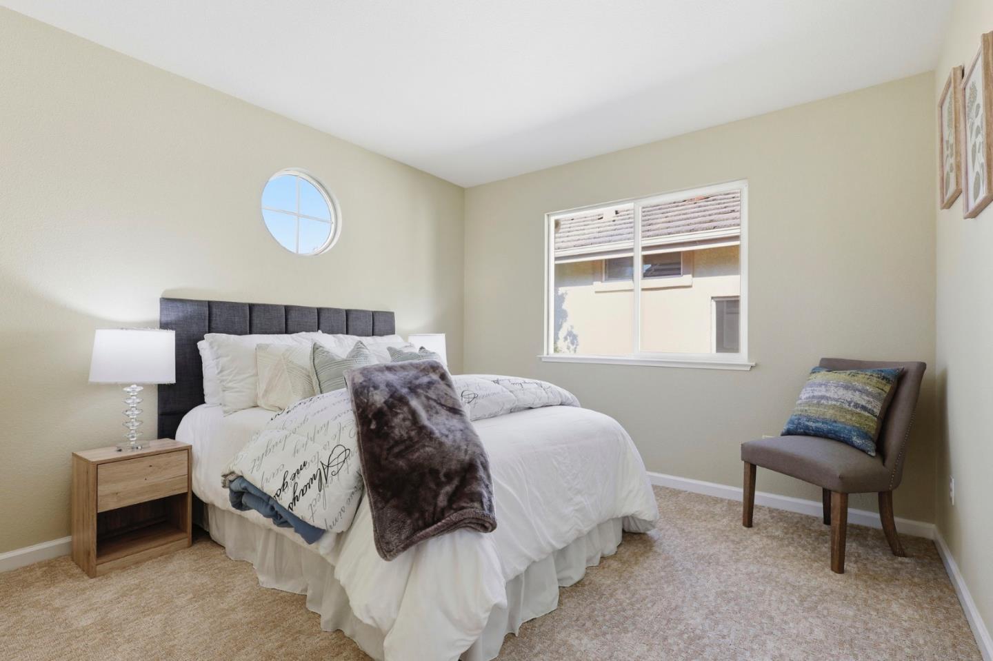 Detail Gallery Image 22 of 38 For 65 Driftwood Cir, Pacifica,  CA 94044 - 5 Beds | 3 Baths