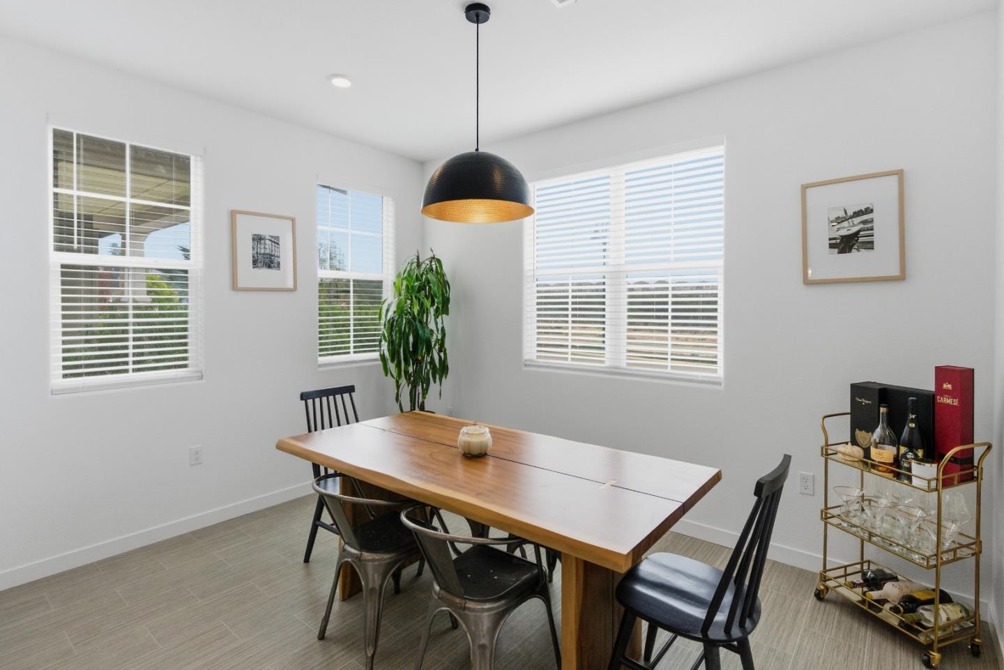 Detail Gallery Image 18 of 45 For 457 Marina Heights Dr, Marina,  CA 93933 - 3 Beds | 2/1 Baths