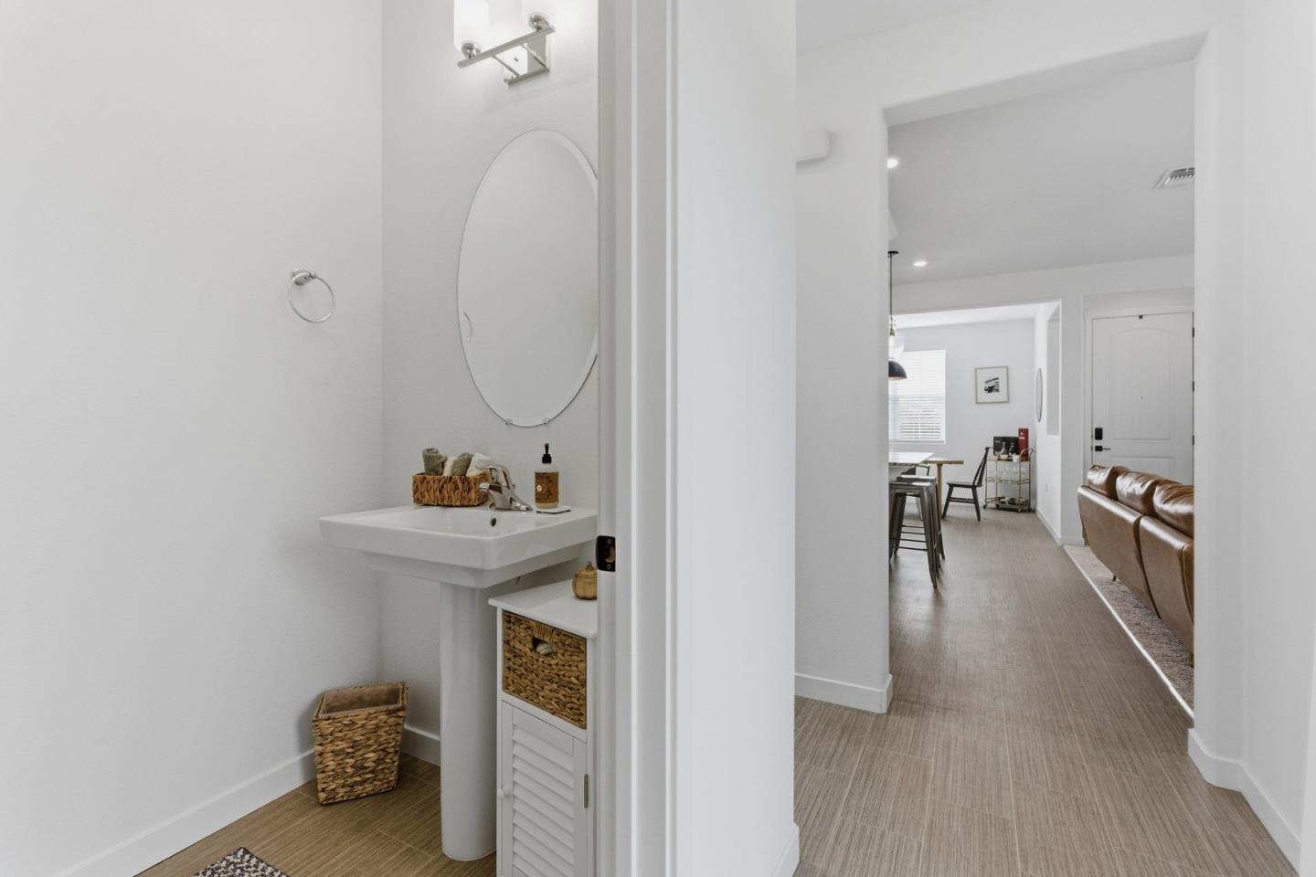 Detail Gallery Image 23 of 45 For 457 Marina Heights Dr, Marina,  CA 93933 - 3 Beds | 2/1 Baths