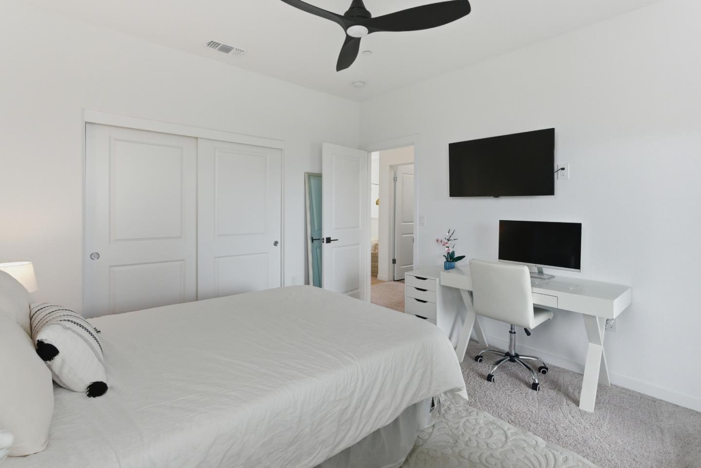 Detail Gallery Image 30 of 45 For 457 Marina Heights Dr, Marina,  CA 93933 - 3 Beds | 2/1 Baths