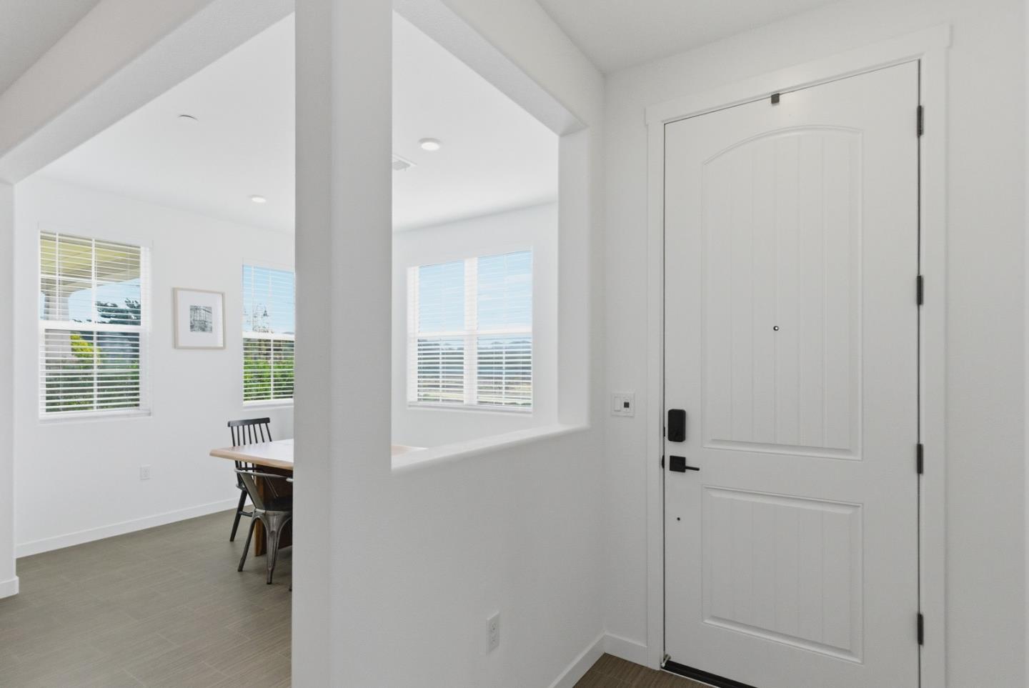 Detail Gallery Image 8 of 45 For 457 Marina Heights Dr, Marina,  CA 93933 - 3 Beds | 2/1 Baths