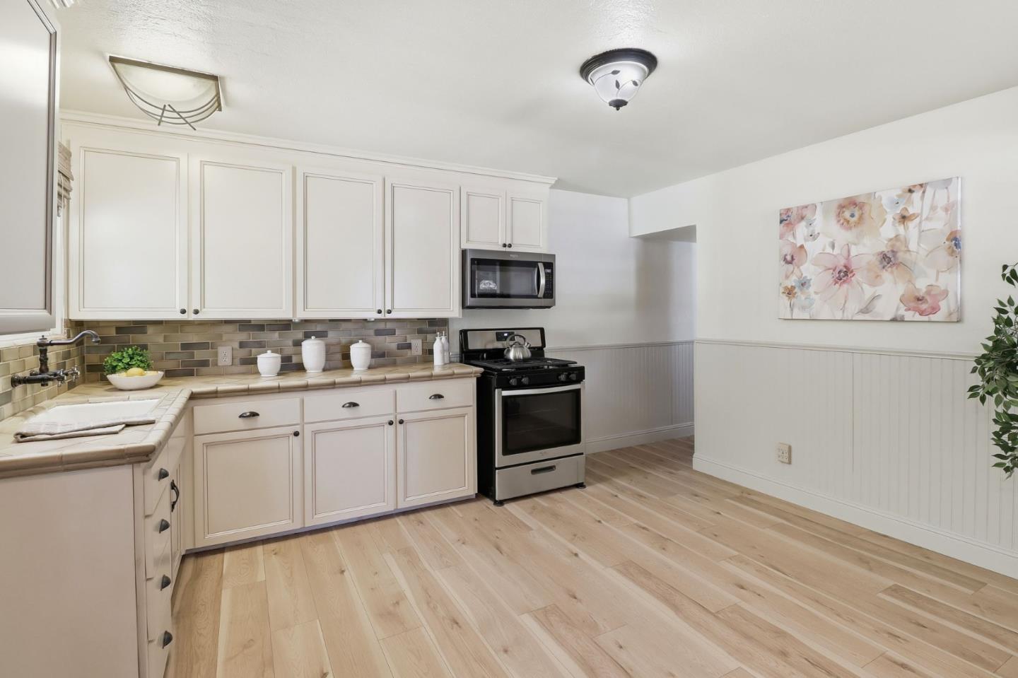 Detail Gallery Image 11 of 39 For 95 El Campo Dr, San Jose,  CA 95127 - 3 Beds | 2 Baths