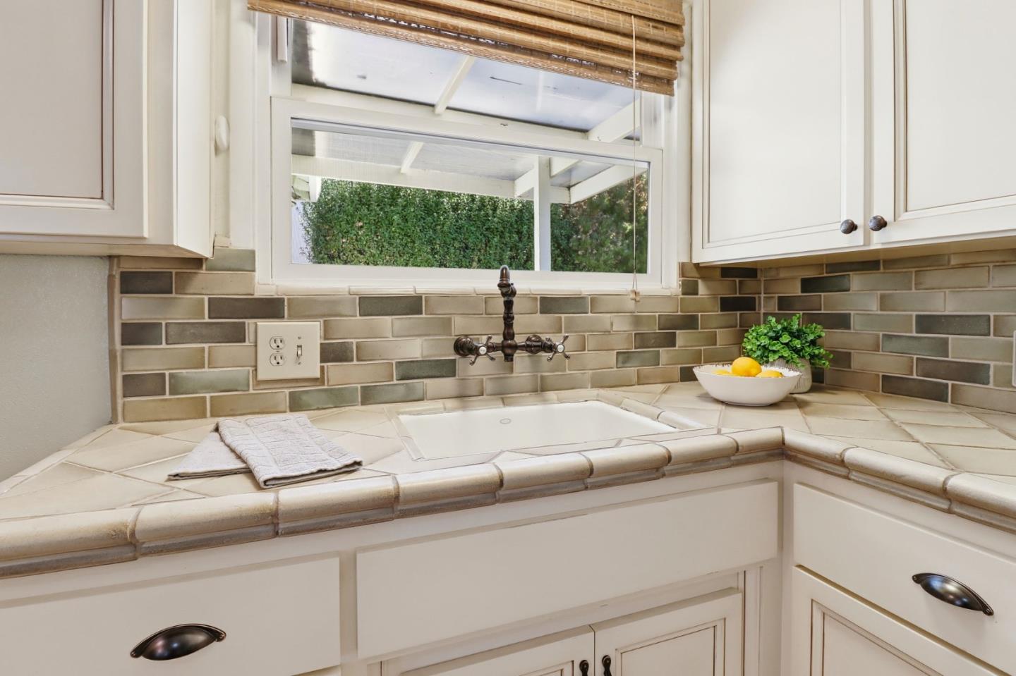 Detail Gallery Image 14 of 39 For 95 El Campo Dr, San Jose,  CA 95127 - 3 Beds | 2 Baths