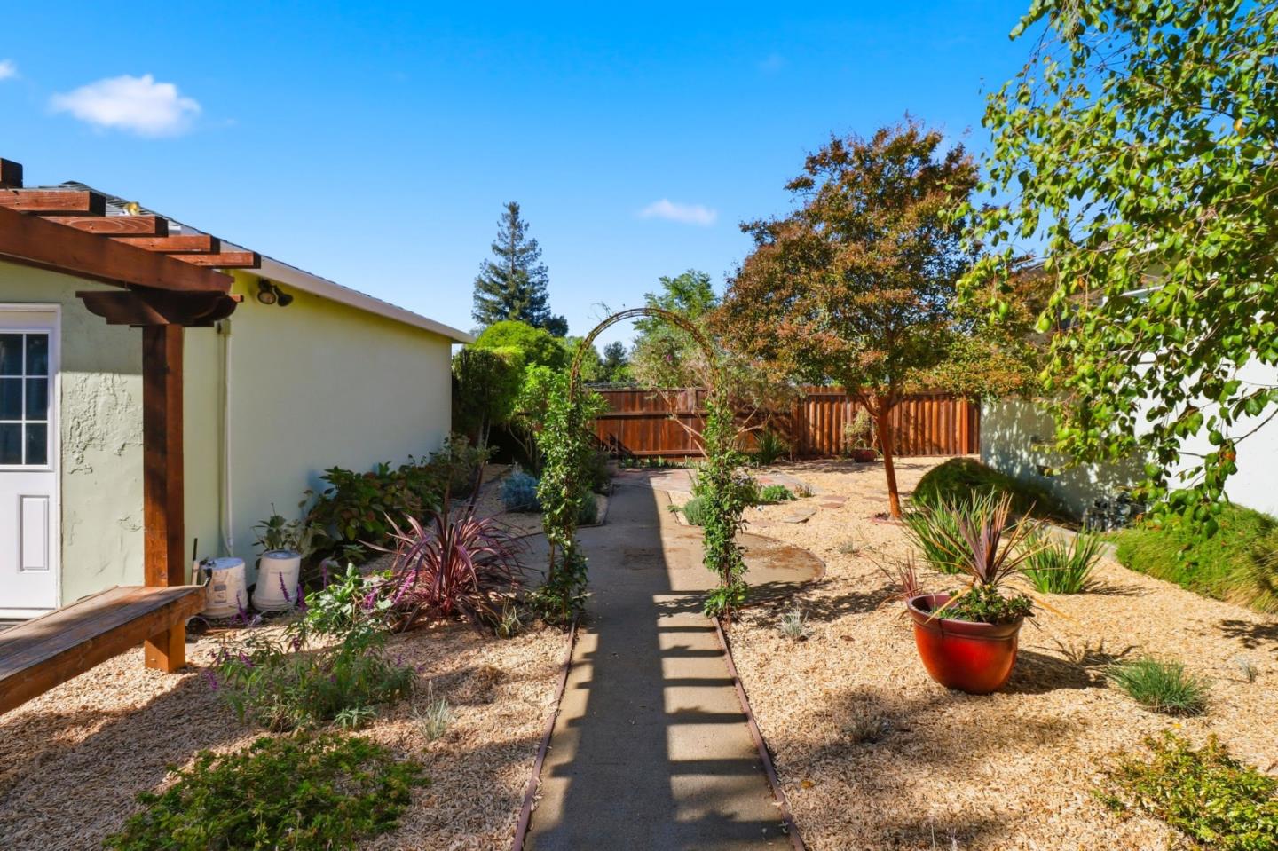 Detail Gallery Image 34 of 39 For 95 El Campo Dr, San Jose,  CA 95127 - 3 Beds | 2 Baths