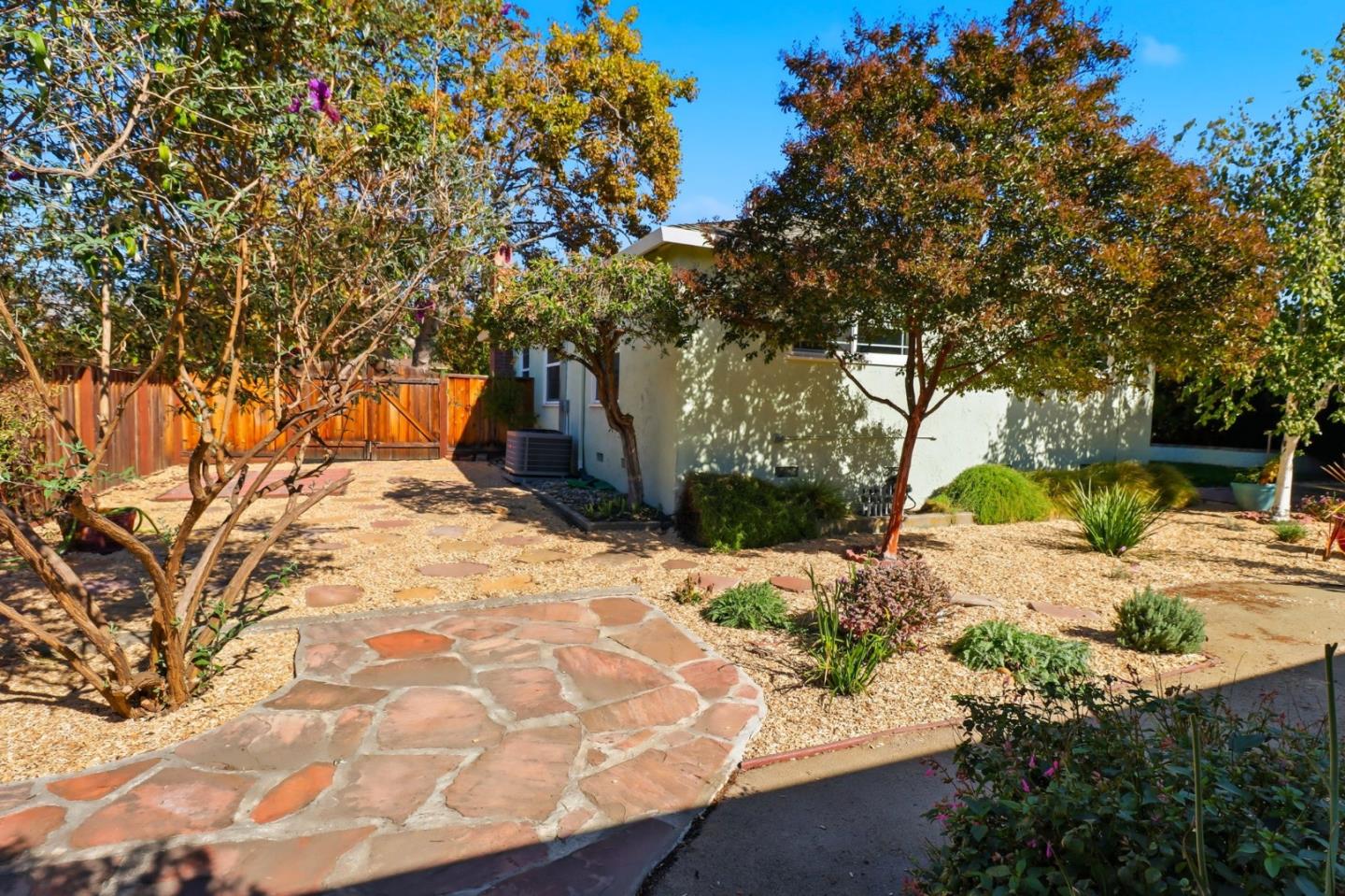 Detail Gallery Image 35 of 39 For 95 El Campo Dr, San Jose,  CA 95127 - 3 Beds | 2 Baths