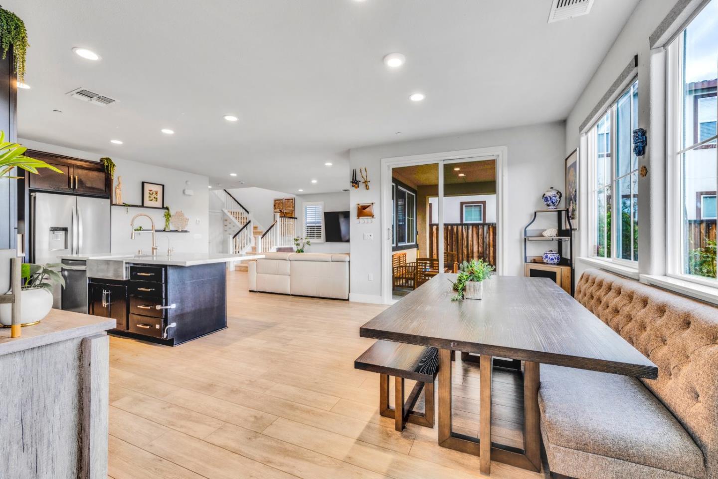 Detail Gallery Image 16 of 41 For 344 W Hopkins Ct, Mountain House,  CA 95391 - 4 Beds | 3 Baths