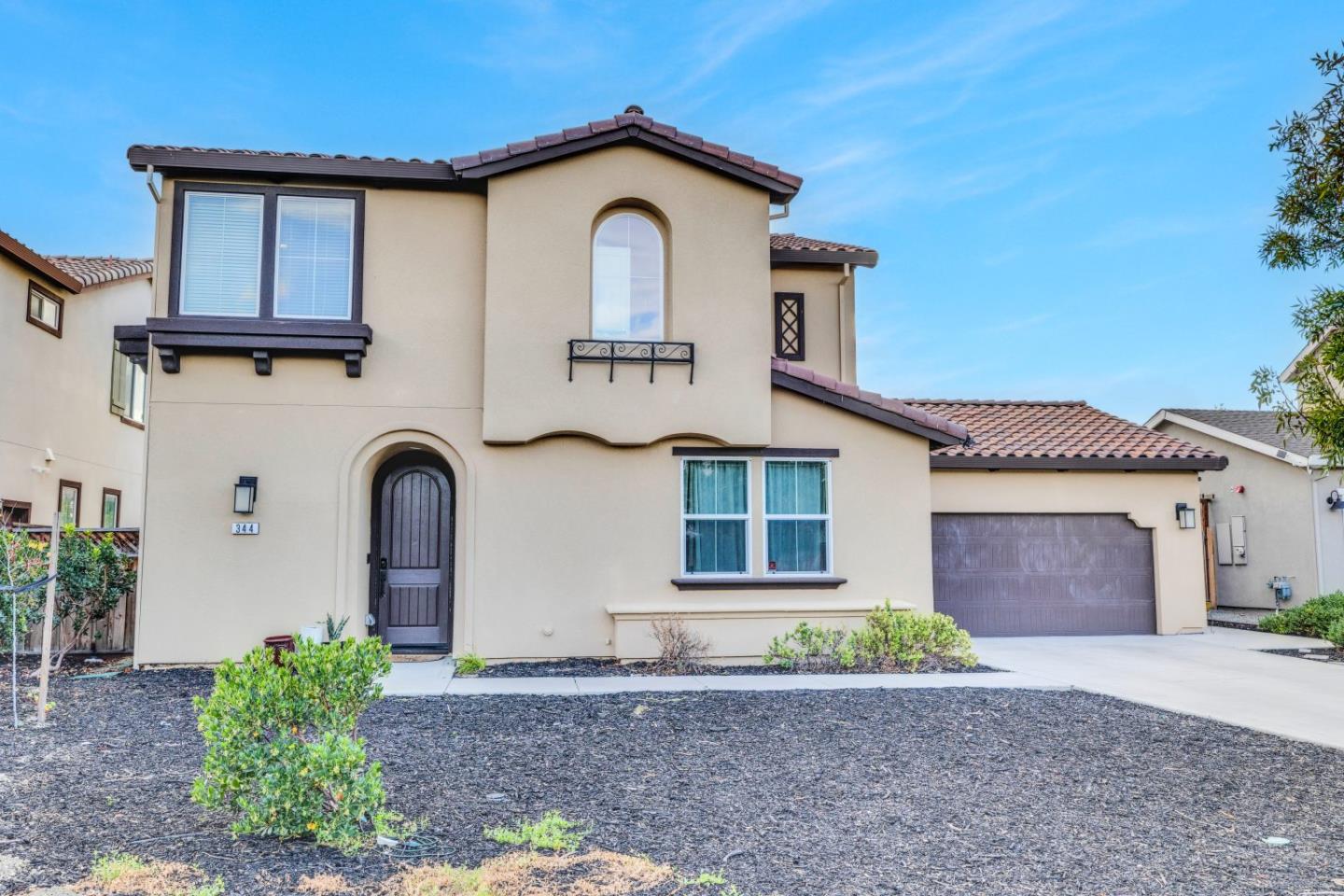 Detail Gallery Image 3 of 41 For 344 W Hopkins Ct, Mountain House,  CA 95391 - 4 Beds | 3 Baths