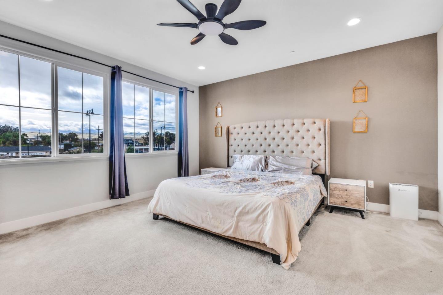 Detail Gallery Image 30 of 41 For 344 W Hopkins Ct, Mountain House,  CA 95391 - 4 Beds | 3 Baths