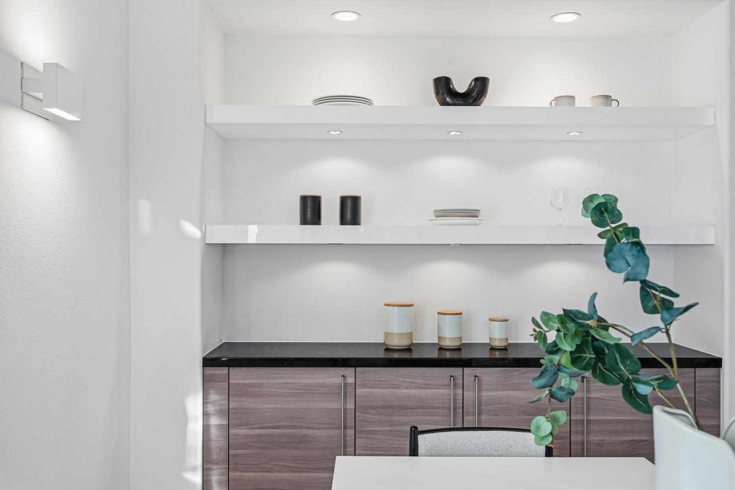 Detail Gallery Image 15 of 41 For 488 Wild Cherry Ter, Sunnyvale,  CA 94086 - 3 Beds | 2/1 Baths