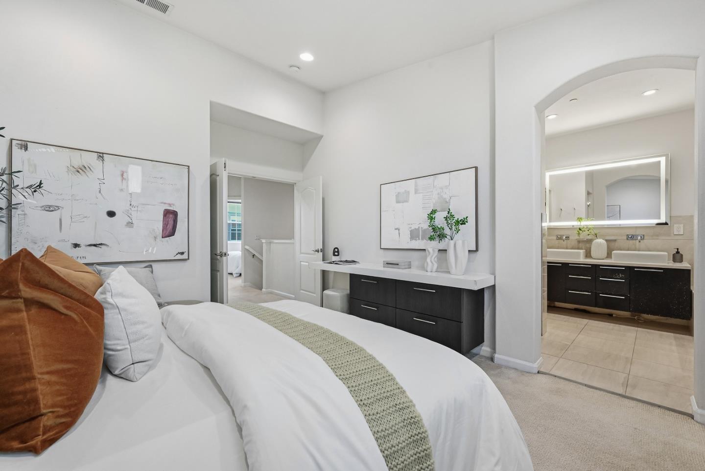 Detail Gallery Image 27 of 41 For 488 Wild Cherry Ter, Sunnyvale,  CA 94086 - 3 Beds | 2/1 Baths