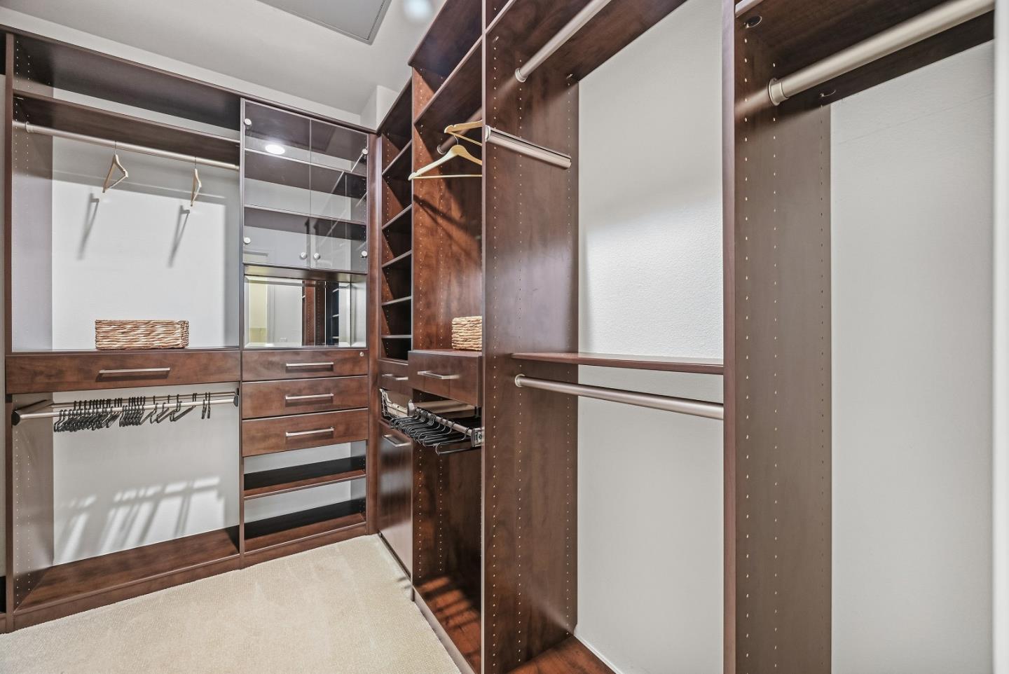 Detail Gallery Image 31 of 41 For 488 Wild Cherry Ter, Sunnyvale,  CA 94086 - 3 Beds | 2/1 Baths