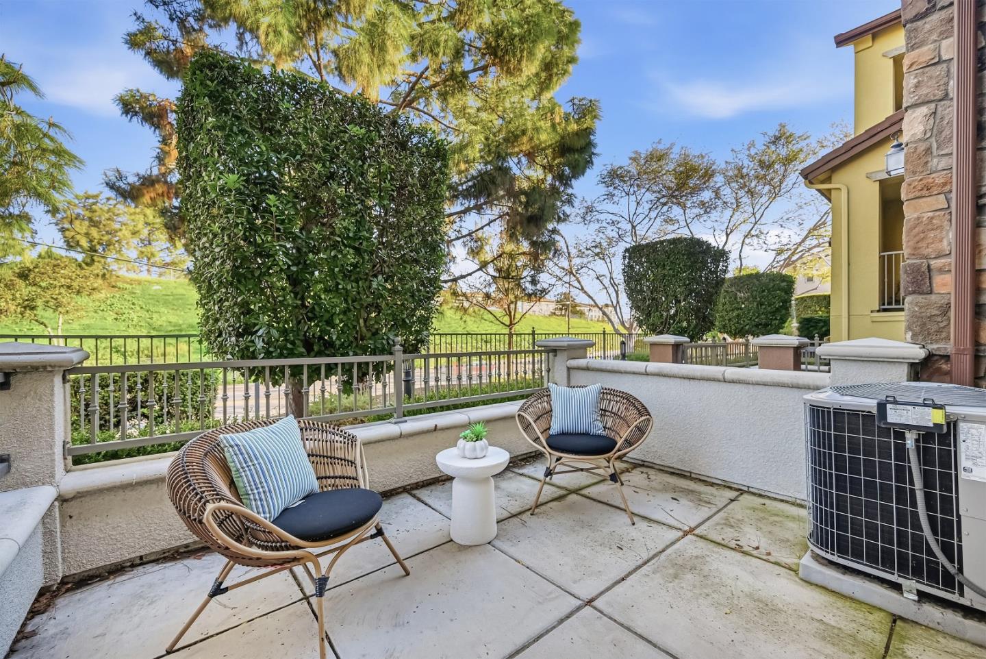 Detail Gallery Image 35 of 41 For 488 Wild Cherry Ter, Sunnyvale,  CA 94086 - 3 Beds | 2/1 Baths