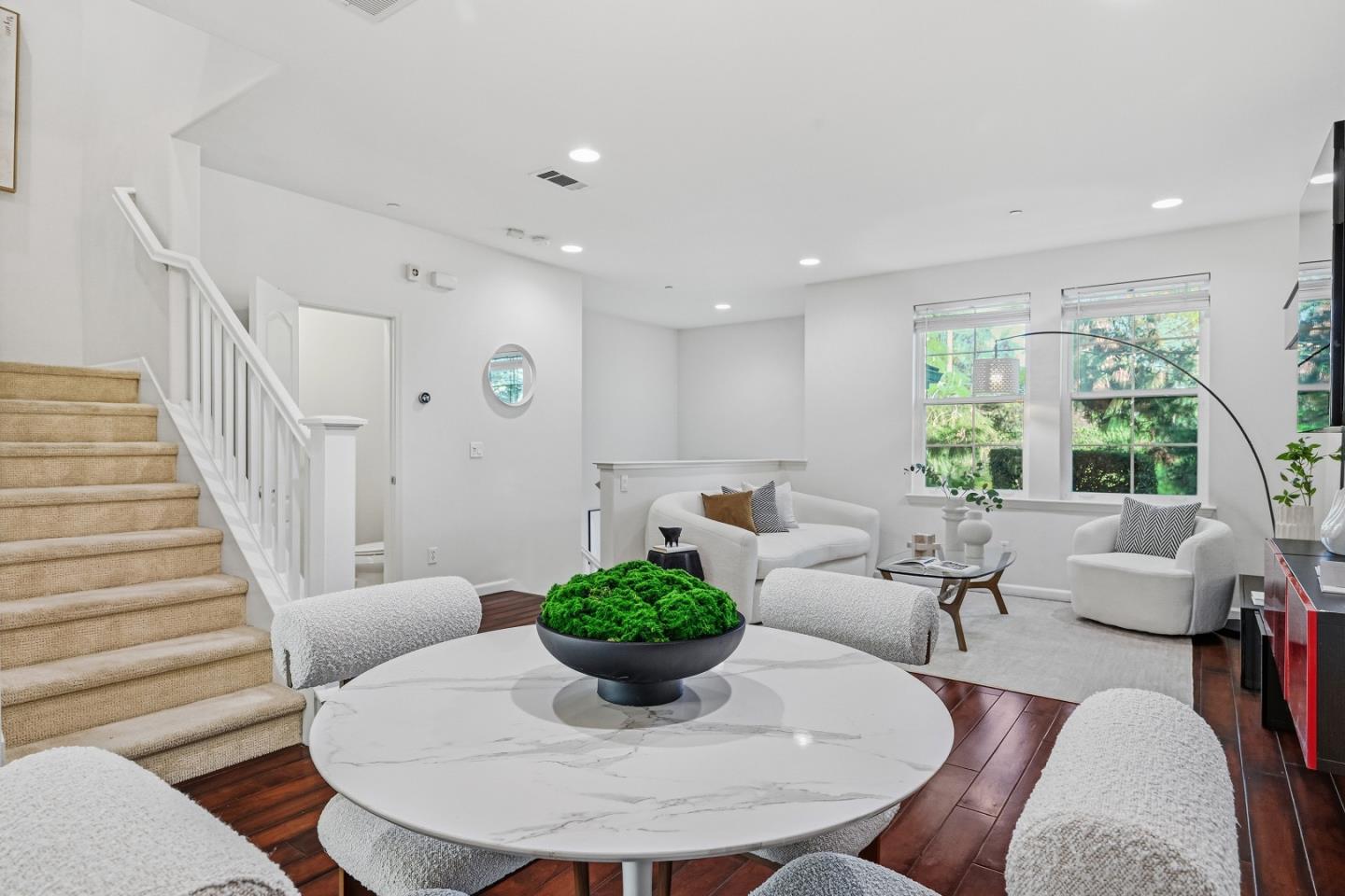 Detail Gallery Image 9 of 41 For 488 Wild Cherry Ter, Sunnyvale,  CA 94086 - 3 Beds | 2/1 Baths