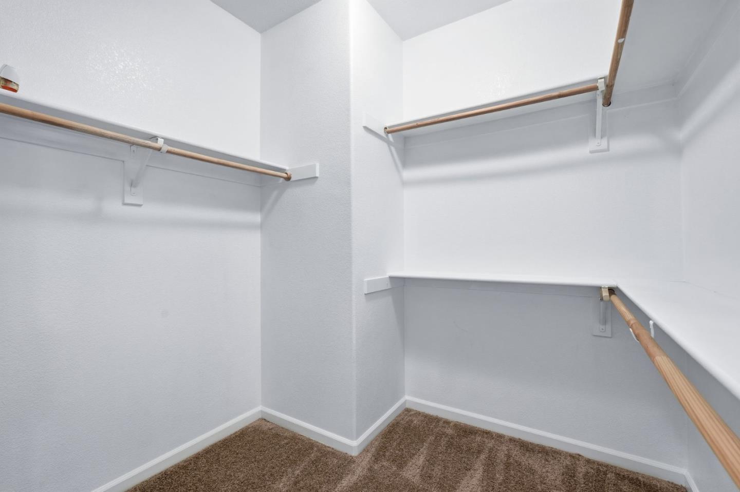 Detail Gallery Image 34 of 47 For 2405 Summerlin Dr, Modesto,  CA 95356 - 4 Beds | 3 Baths