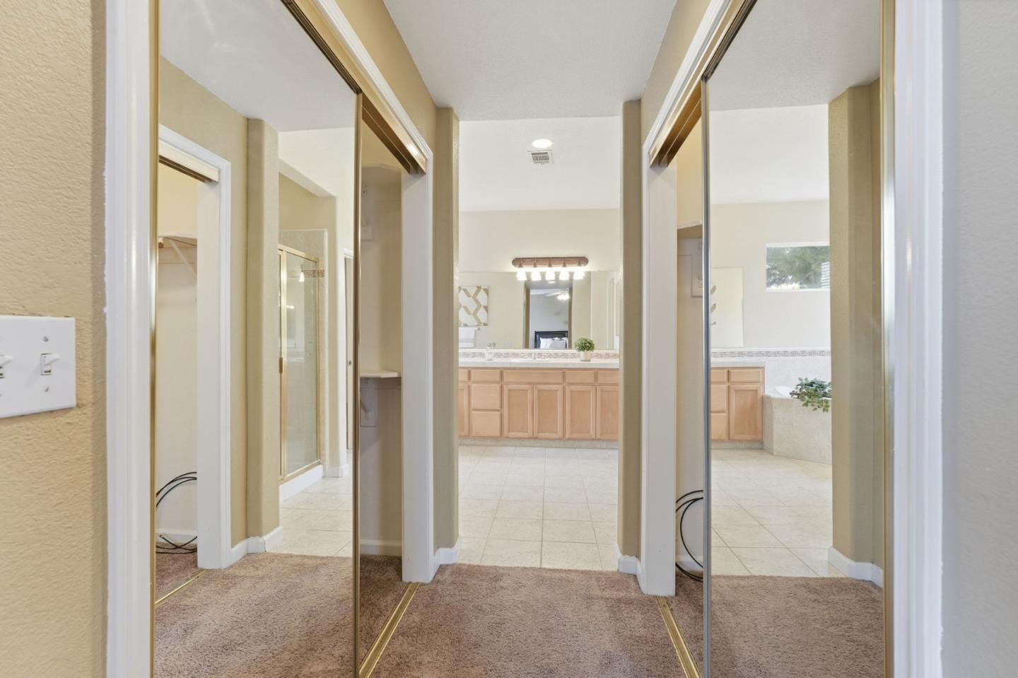 Detail Gallery Image 37 of 47 For 2405 Summerlin Dr, Modesto,  CA 95356 - 4 Beds | 3 Baths