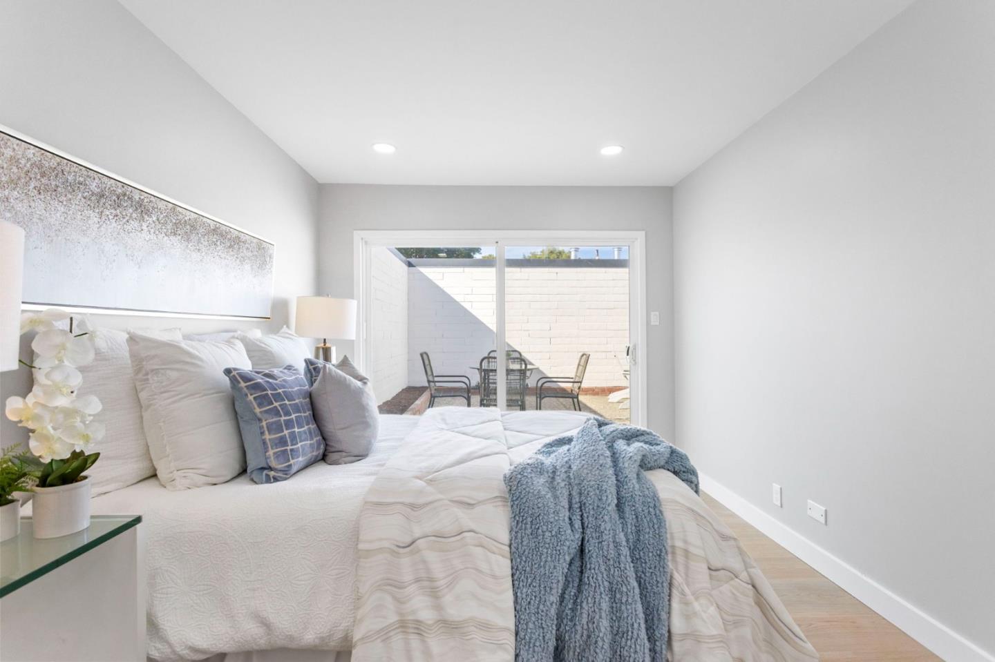 Detail Gallery Image 22 of 27 For 33169 Lake Oneida St, Fremont,  CA 94555 - 2 Beds | 1 Baths