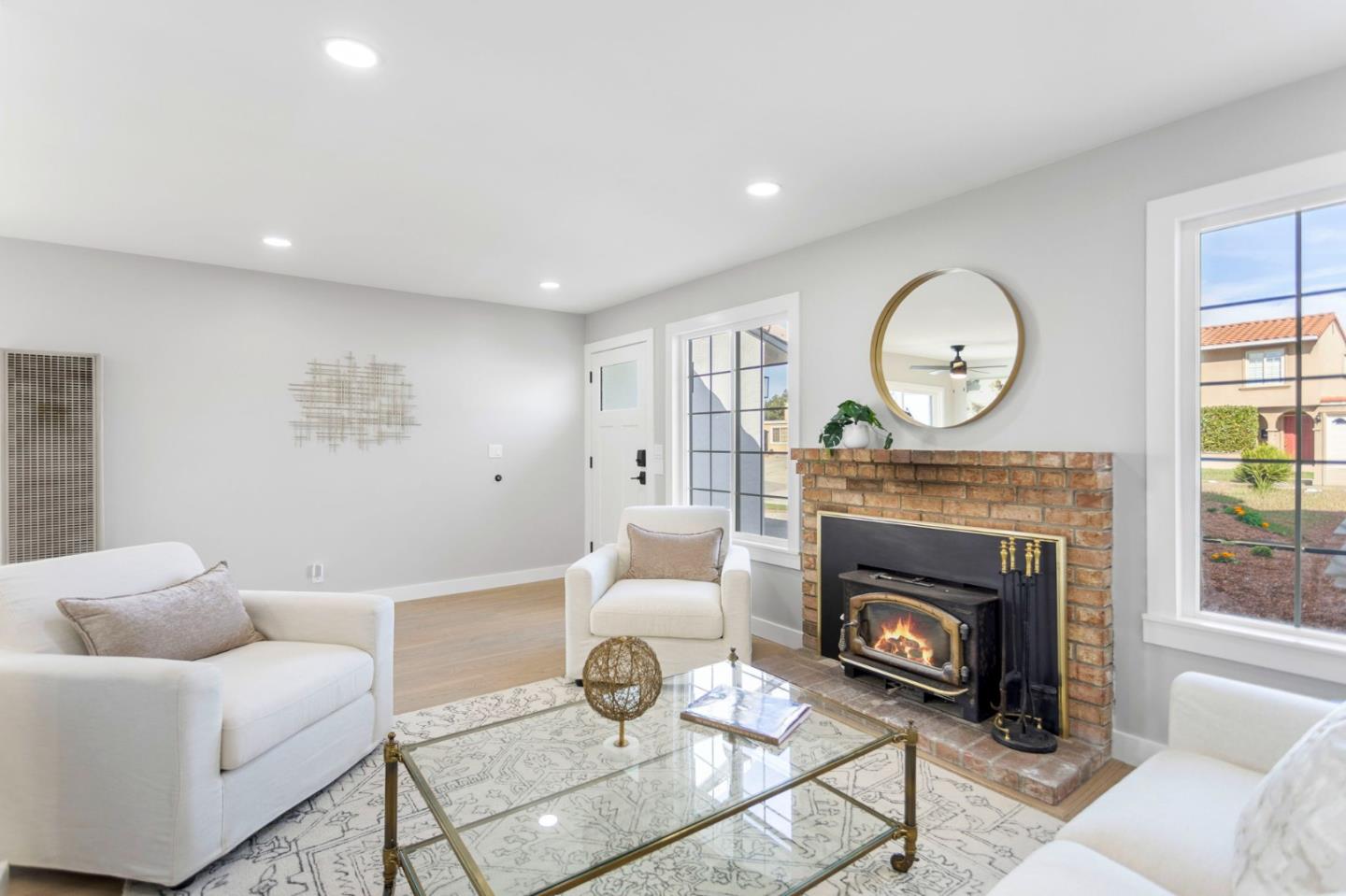 Detail Gallery Image 6 of 27 For 33169 Lake Oneida St, Fremont,  CA 94555 - 2 Beds | 1 Baths