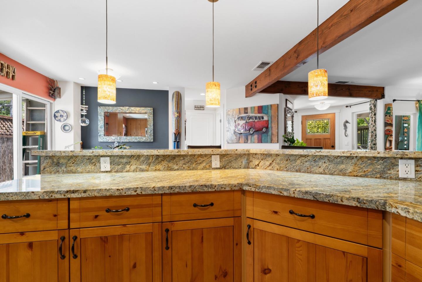 Detail Gallery Image 12 of 29 For 139 Jessie St, Santa Cruz,  CA 95060 - 2 Beds | 1/1 Baths