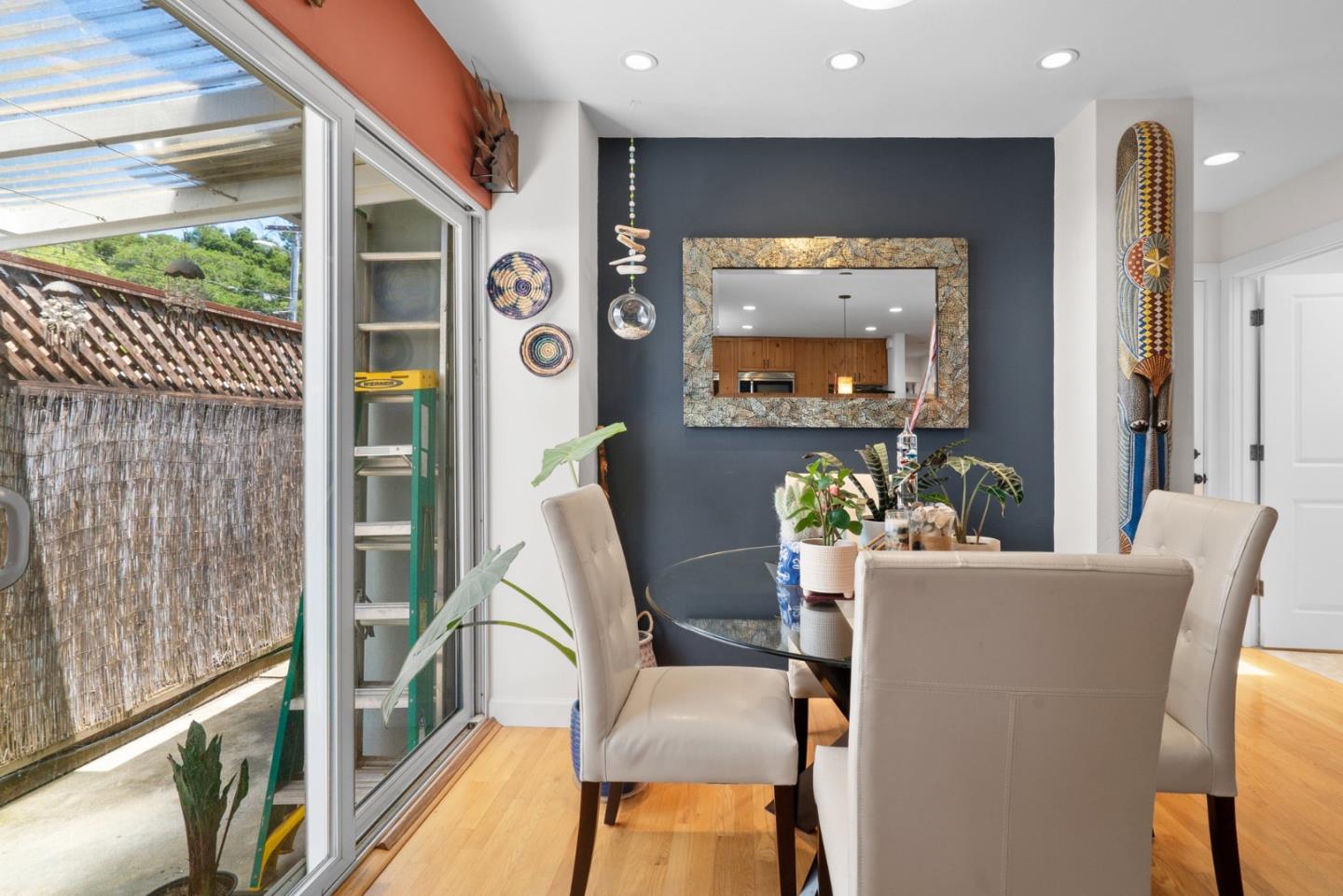 Detail Gallery Image 15 of 29 For 139 Jessie St, Santa Cruz,  CA 95060 - 2 Beds | 1/1 Baths