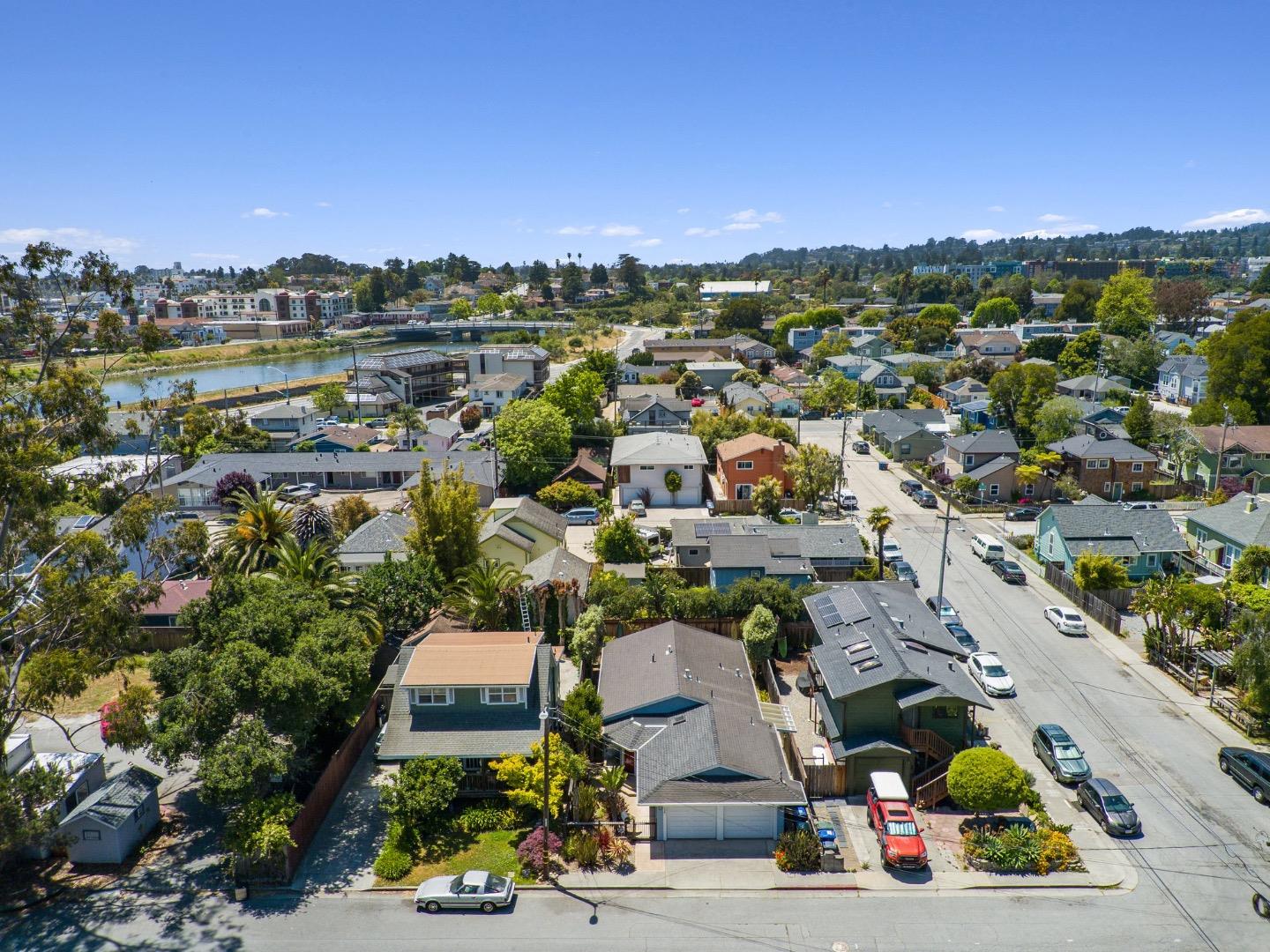 Detail Gallery Image 29 of 29 For 139 Jessie St, Santa Cruz,  CA 95060 - 2 Beds | 1/1 Baths