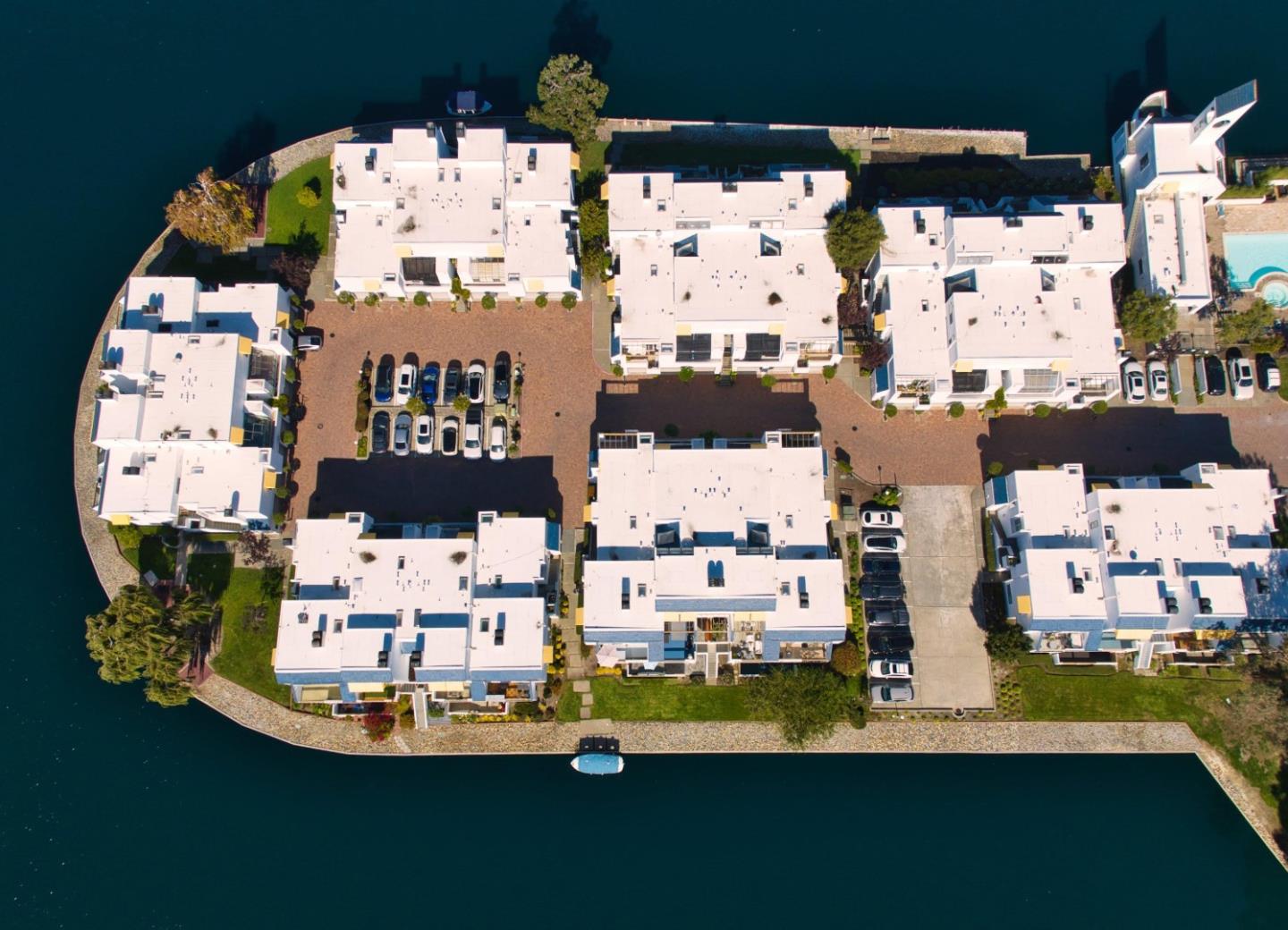 Detail Gallery Image 19 of 24 For 926 Lido Ln, Foster City,  CA 94404 - 2 Beds | 2 Baths