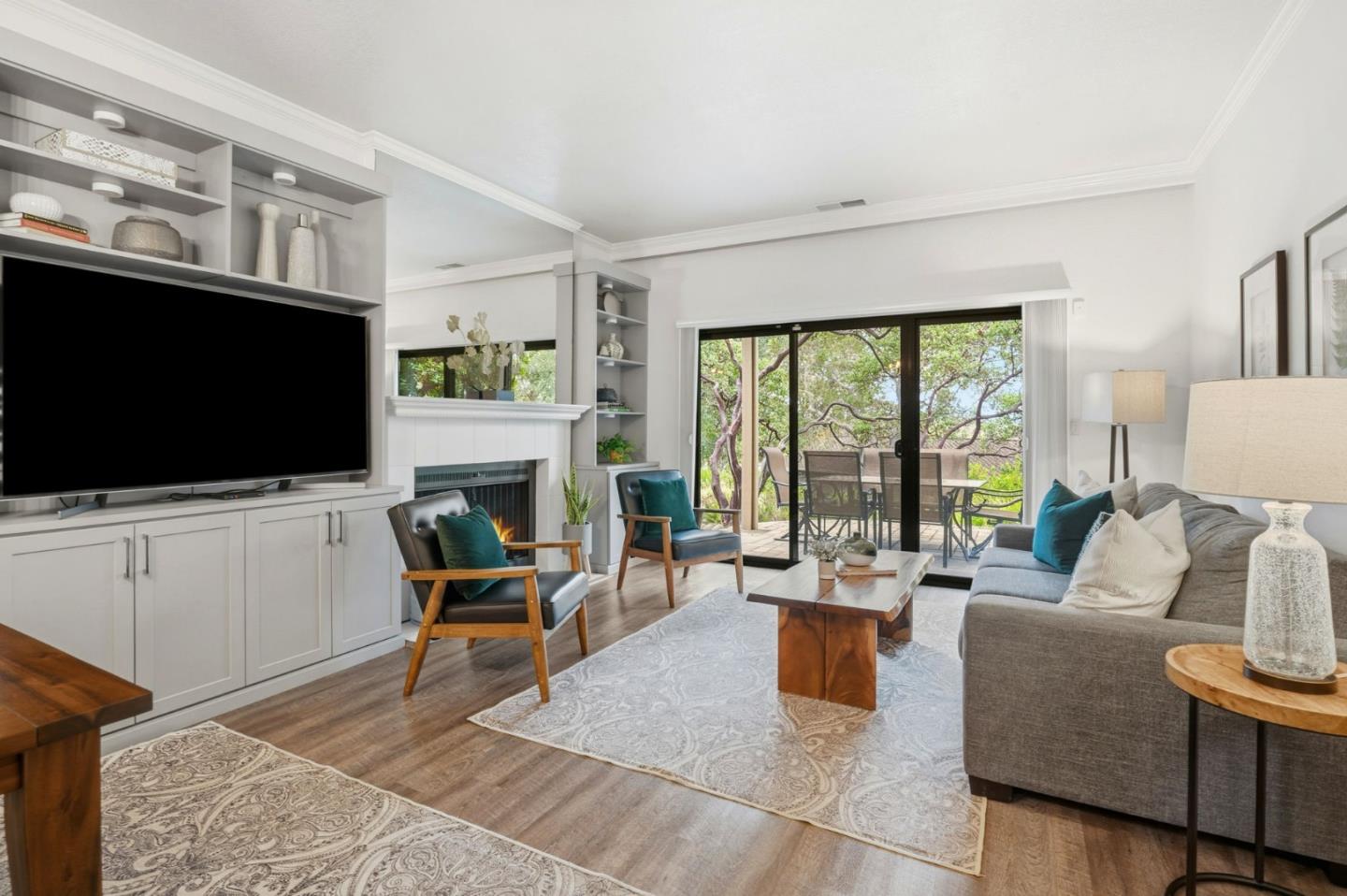 Detail Gallery Image 3 of 36 For 894 Oak Leaf Way, Napa,  CA 94558 - 2 Beds | 2 Baths