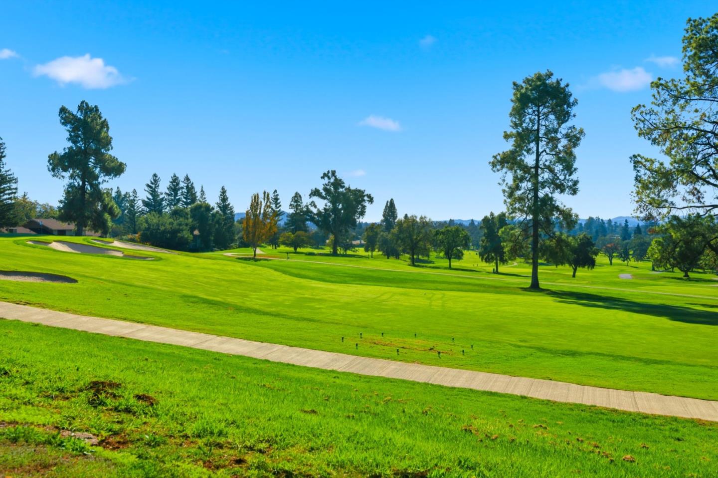 Detail Gallery Image 31 of 36 For 894 Oak Leaf Way, Napa,  CA 94558 - 2 Beds | 2 Baths