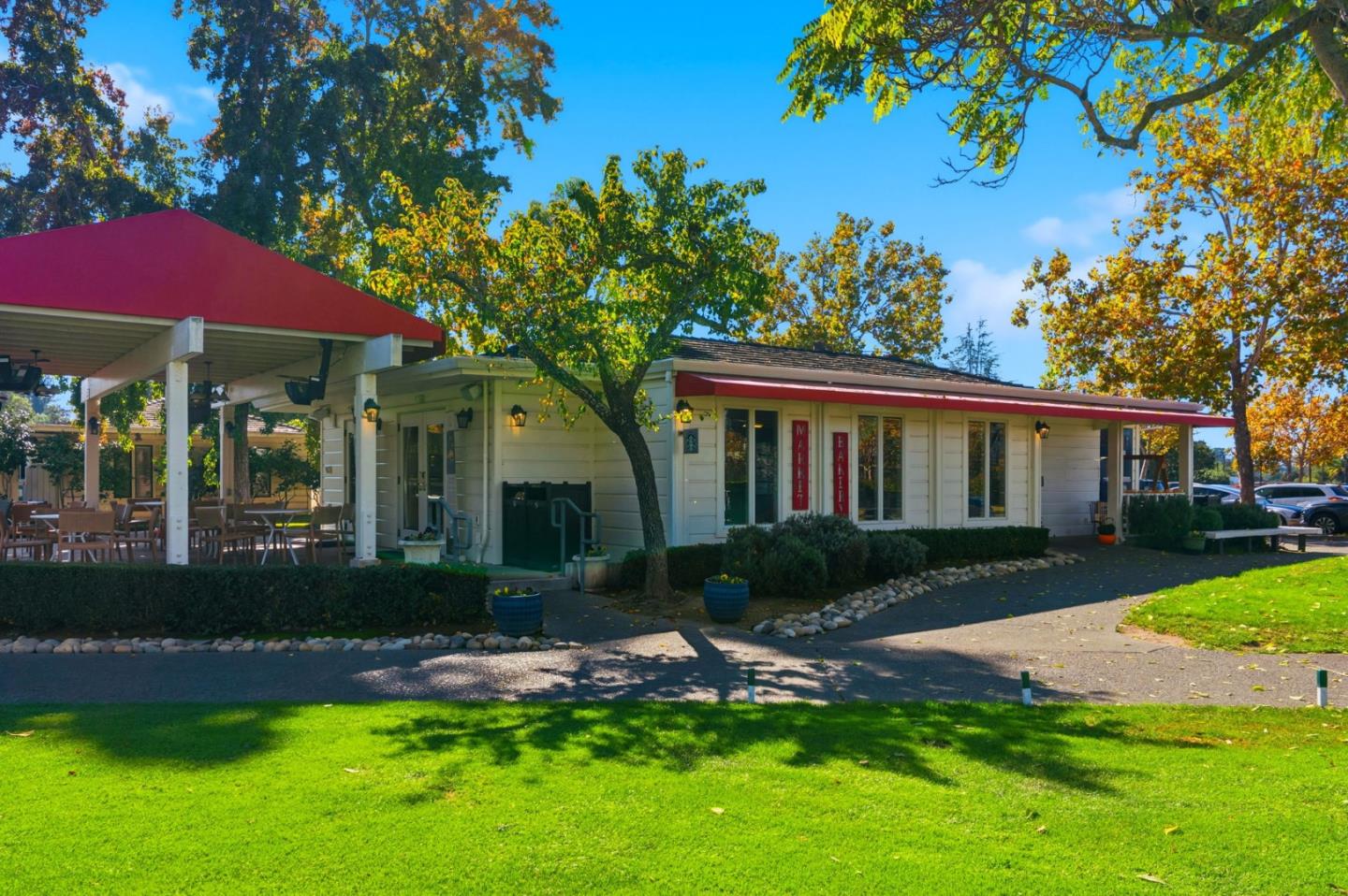 Detail Gallery Image 36 of 36 For 894 Oak Leaf Way, Napa,  CA 94558 - 2 Beds | 2 Baths