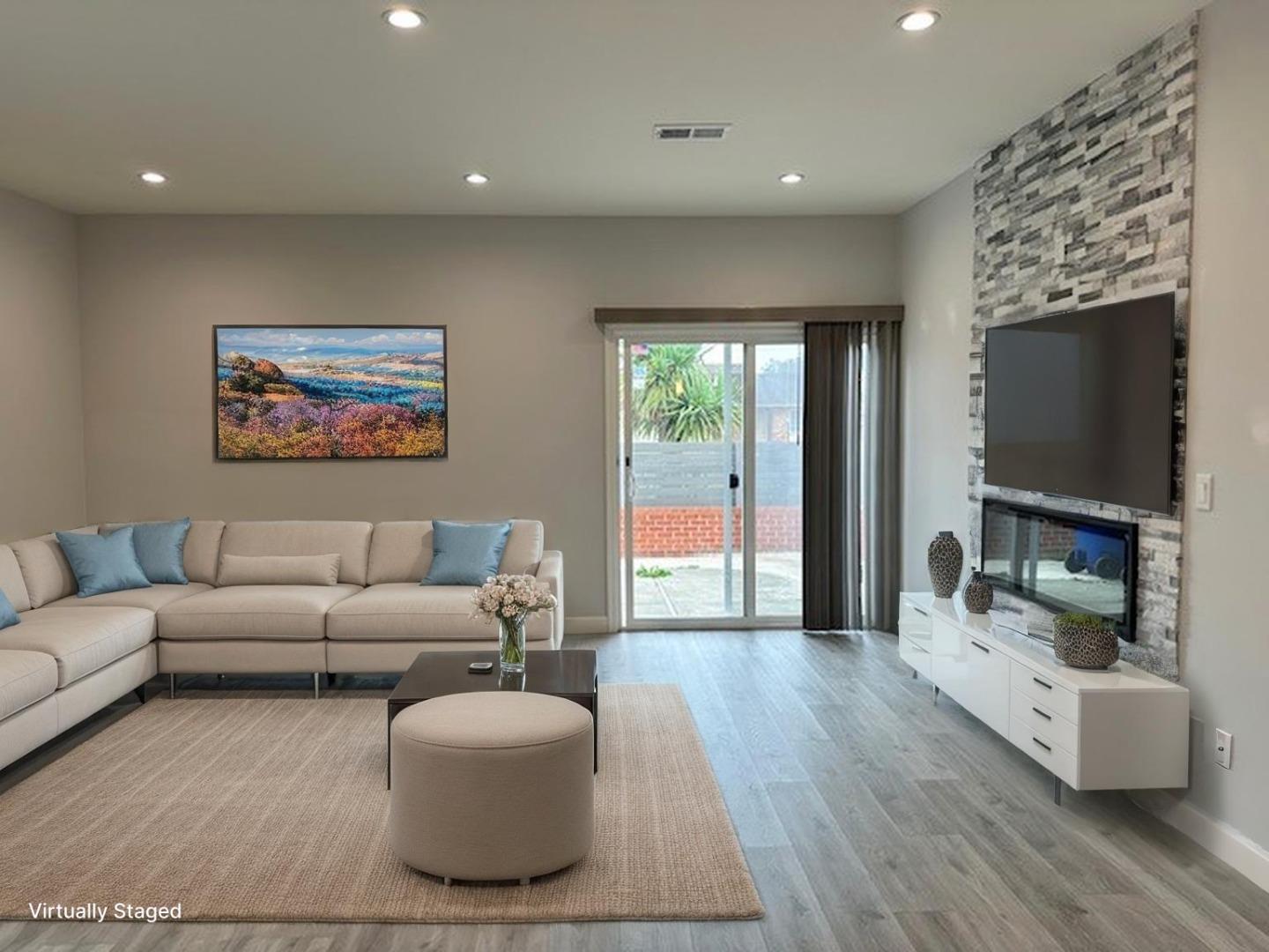 Detail Gallery Image 3 of 22 For 2865 Shannon Dr, South San Francisco,  CA 94080 - 3 Beds | 2 Baths