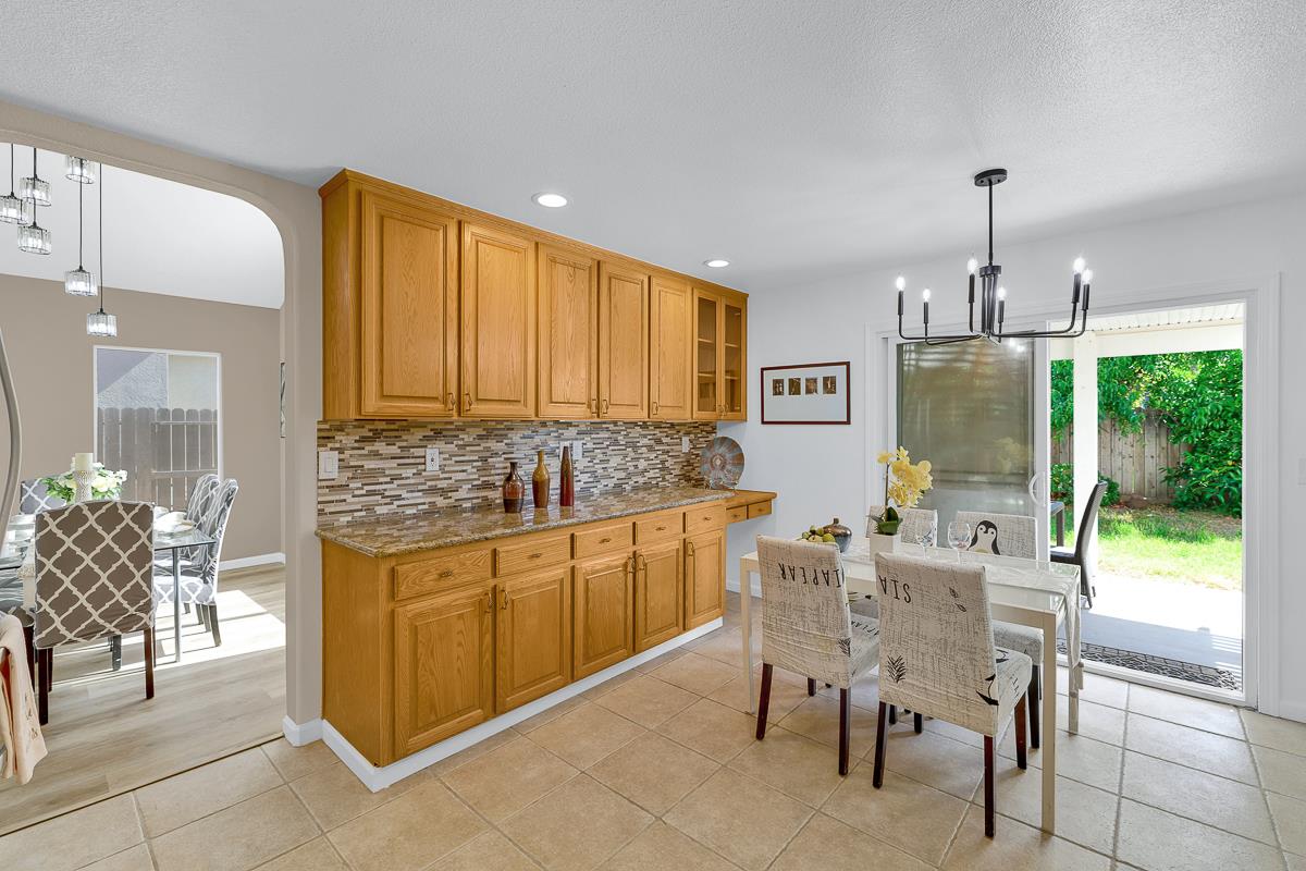 Detail Gallery Image 10 of 60 For 723 Ann Gabriel Ln, Tracy,  CA 95377 - 4 Beds | 3 Baths