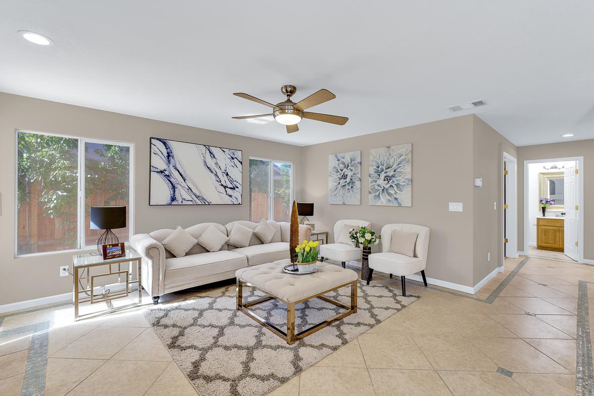 Detail Gallery Image 17 of 60 For 723 Ann Gabriel Ln, Tracy,  CA 95377 - 4 Beds | 3 Baths