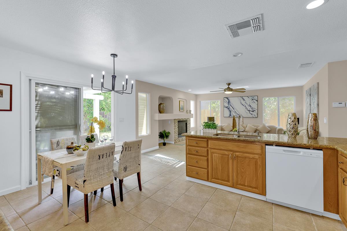 Detail Gallery Image 9 of 60 For 723 Ann Gabriel Ln, Tracy,  CA 95377 - 4 Beds | 3 Baths